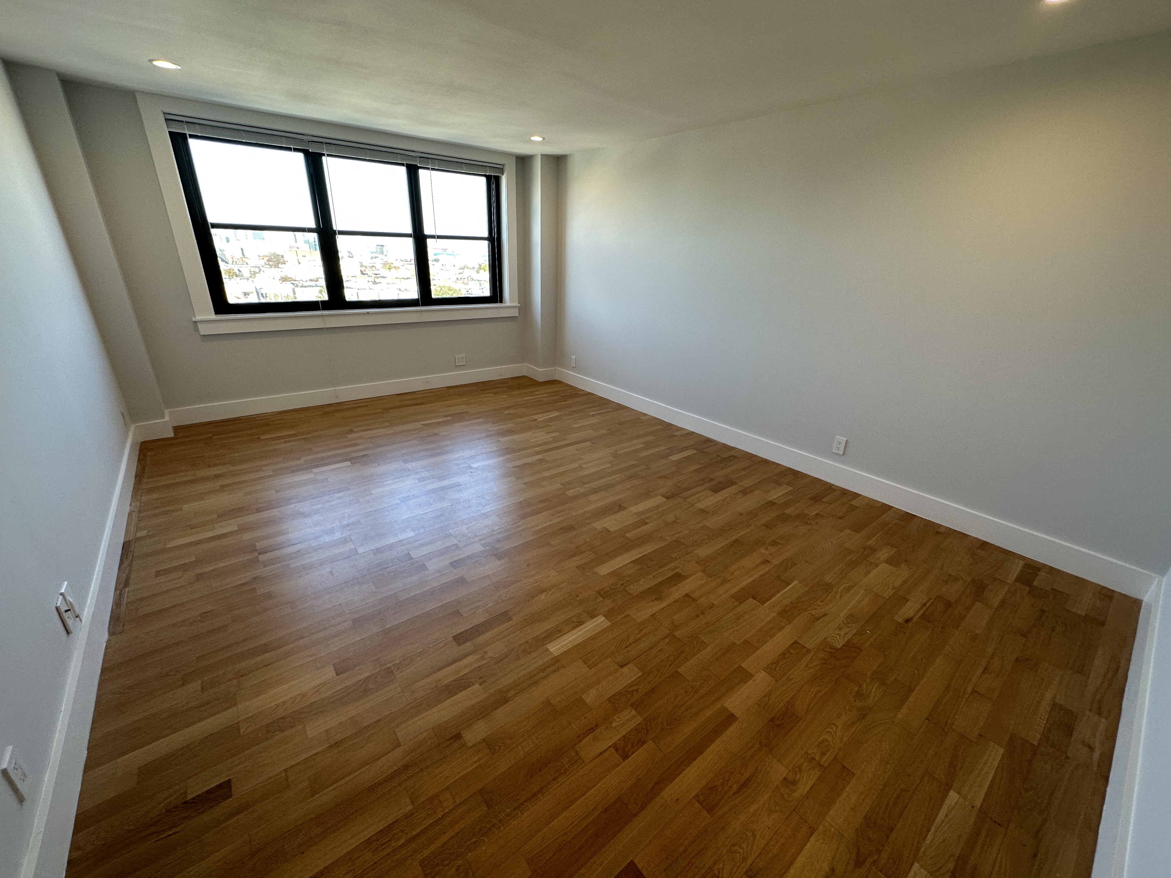 1410 Columbia Rd, South Boston