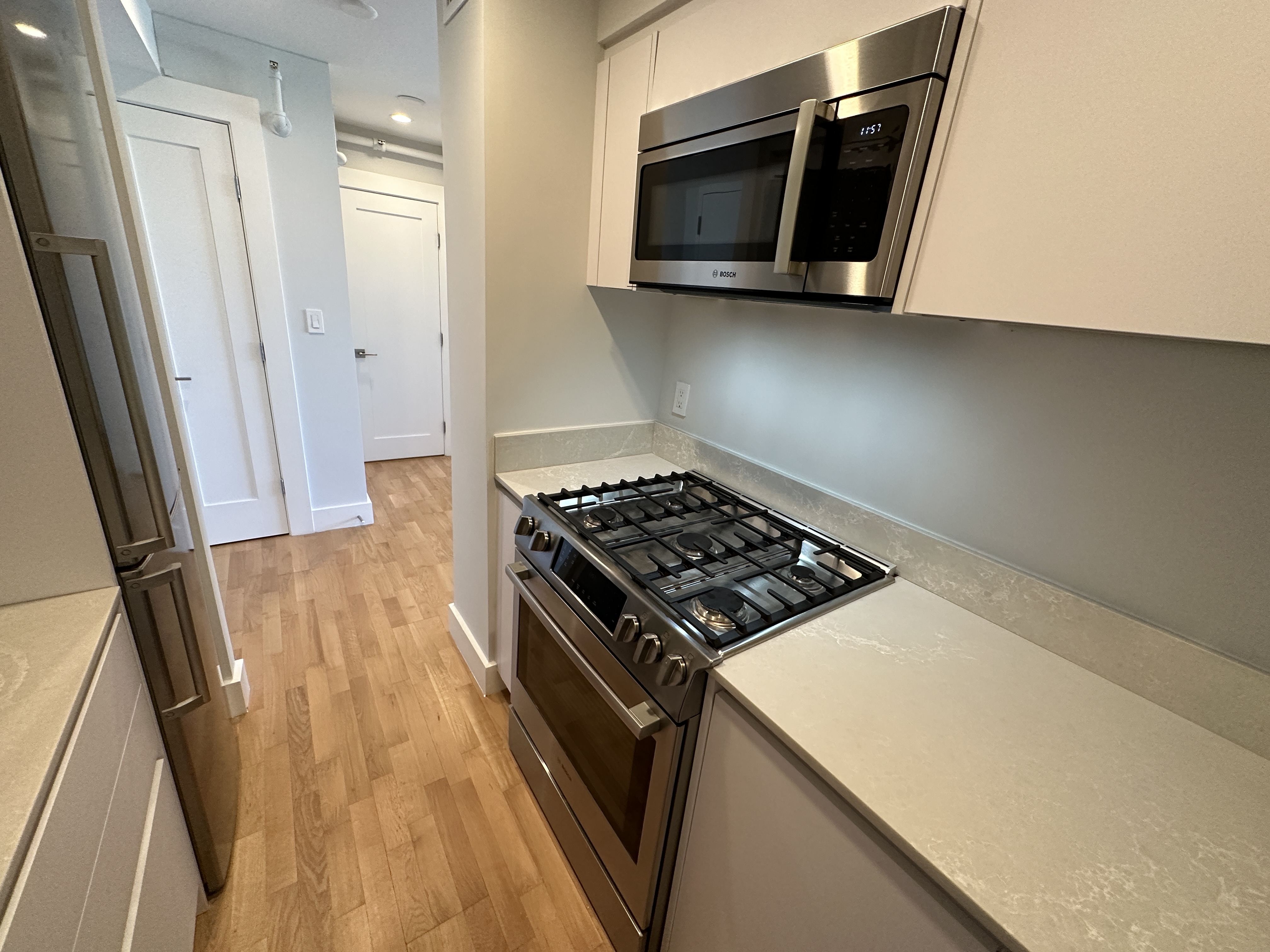 1410 Columbia Rd, South Boston