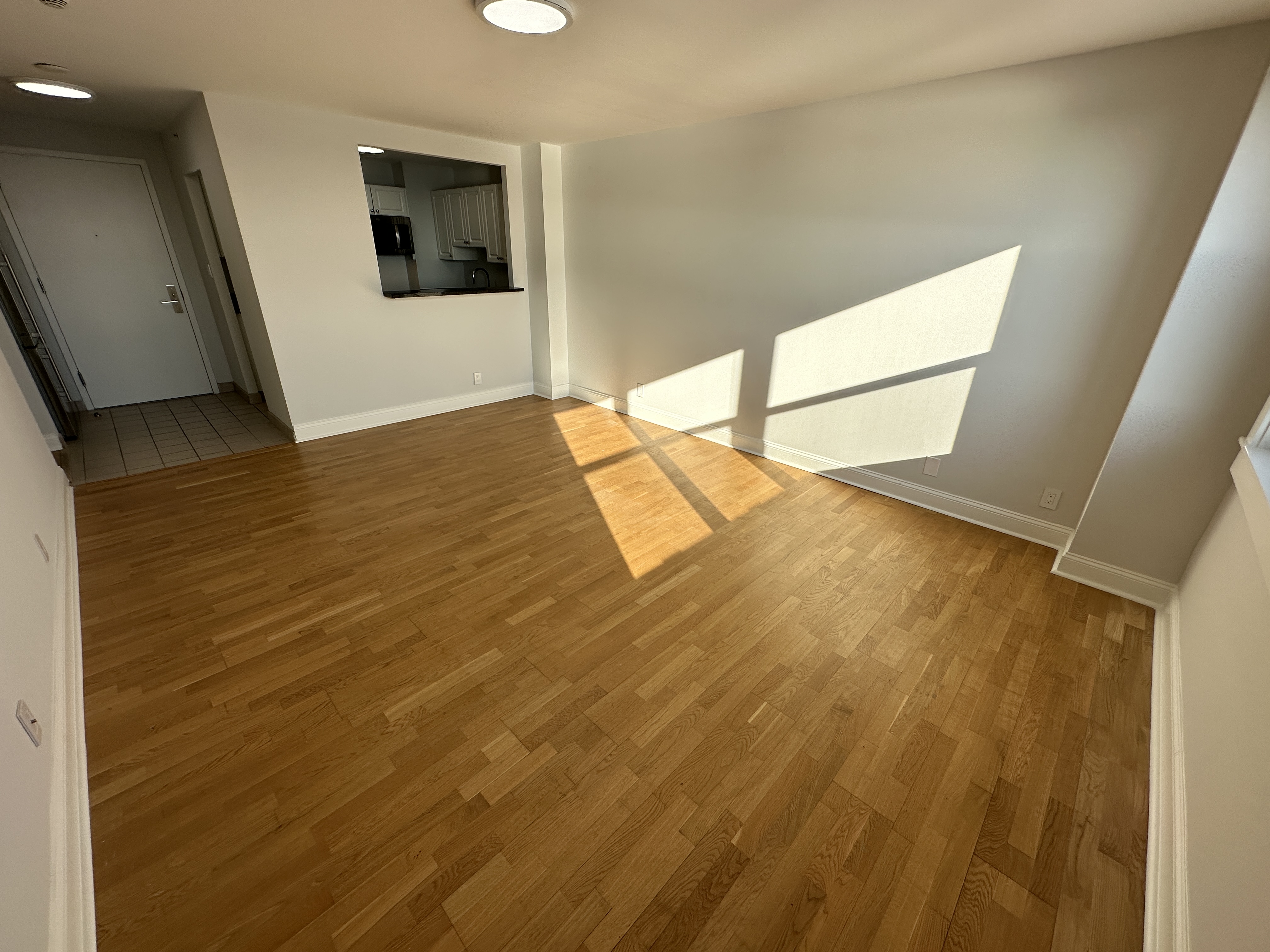 1410 Columbia Rd, South Boston