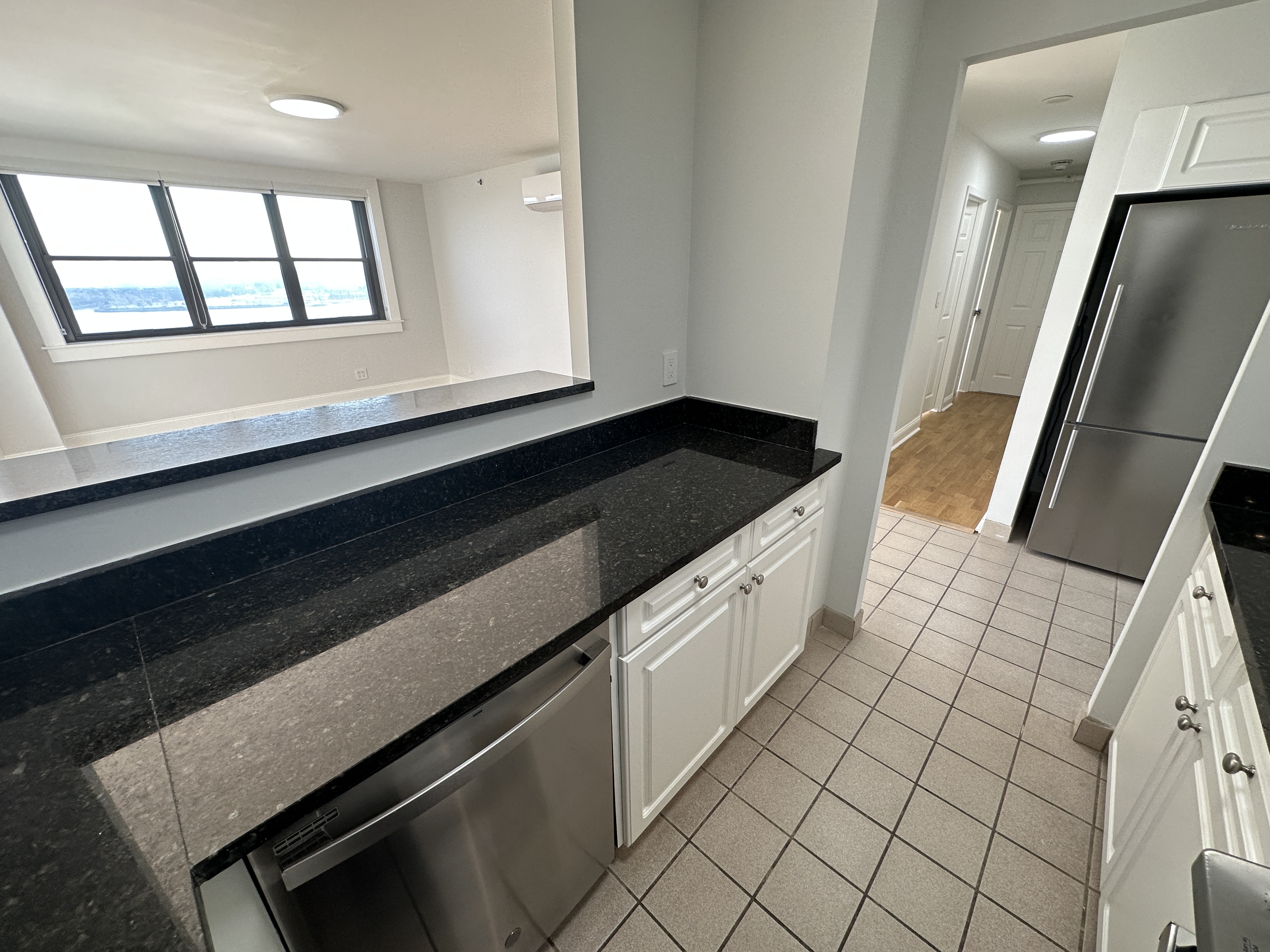 1410 Columbia Rd, South Boston