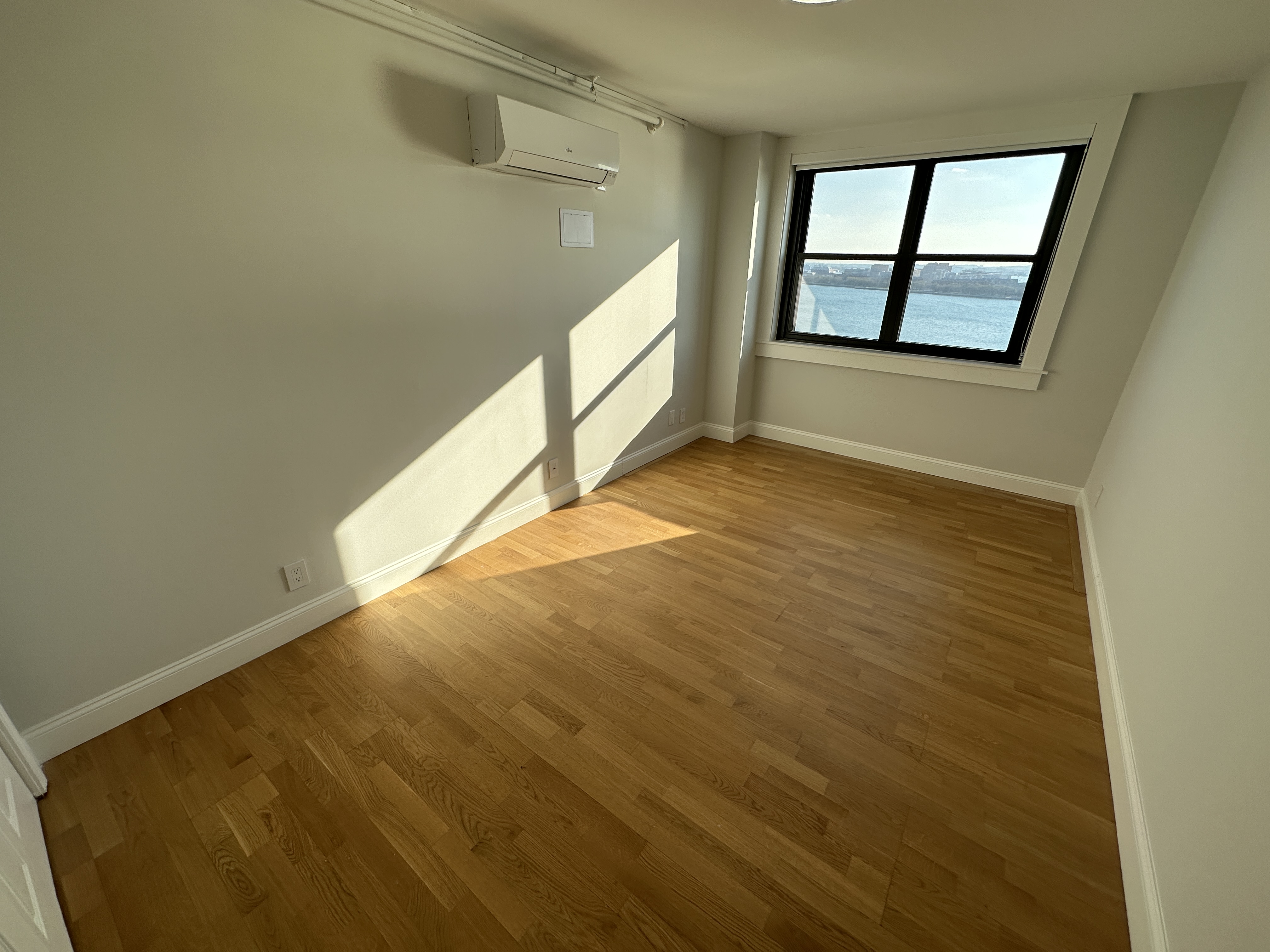 1410 Columbia Rd, South Boston