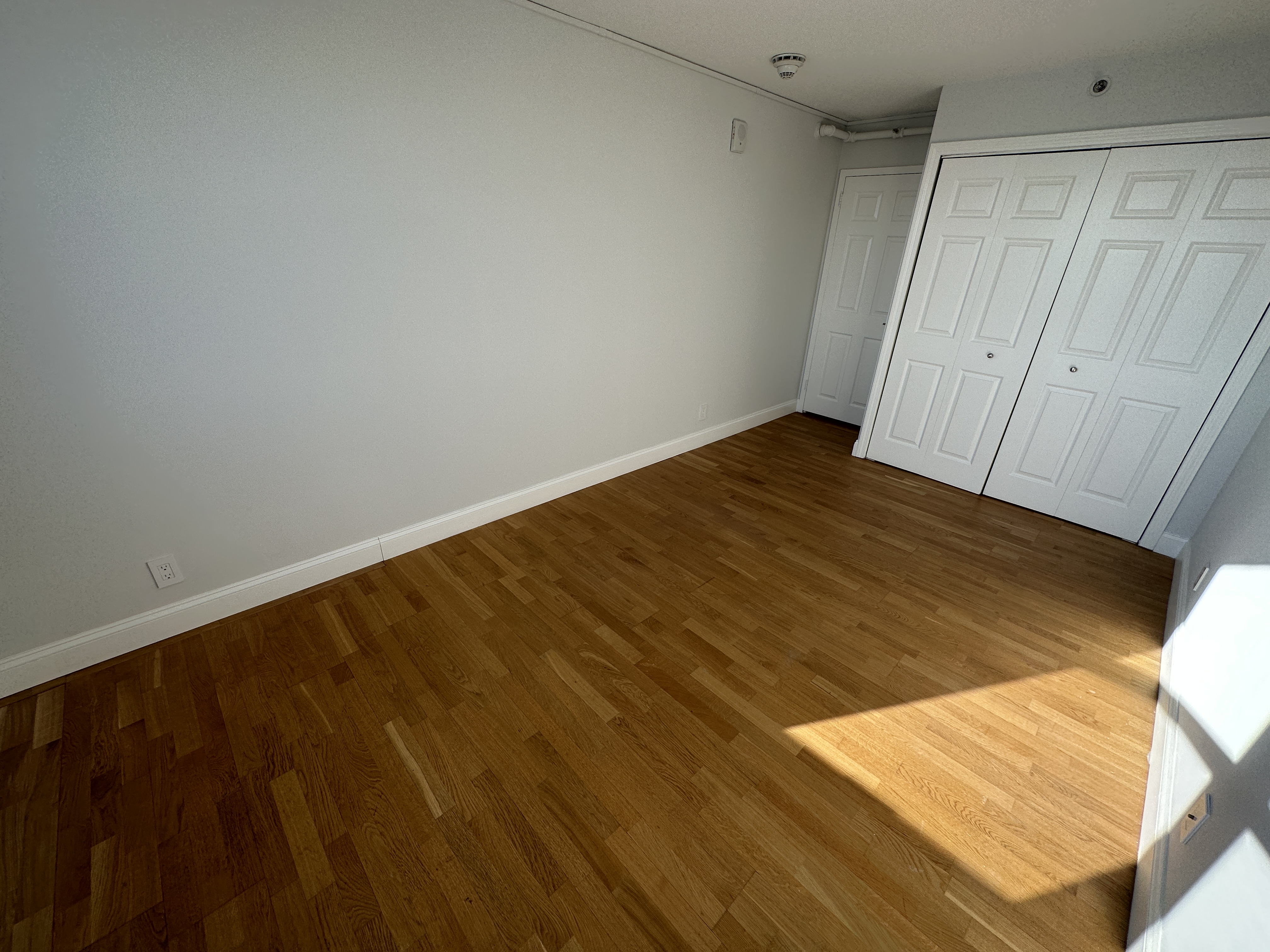 1410 Columbia Rd, South Boston