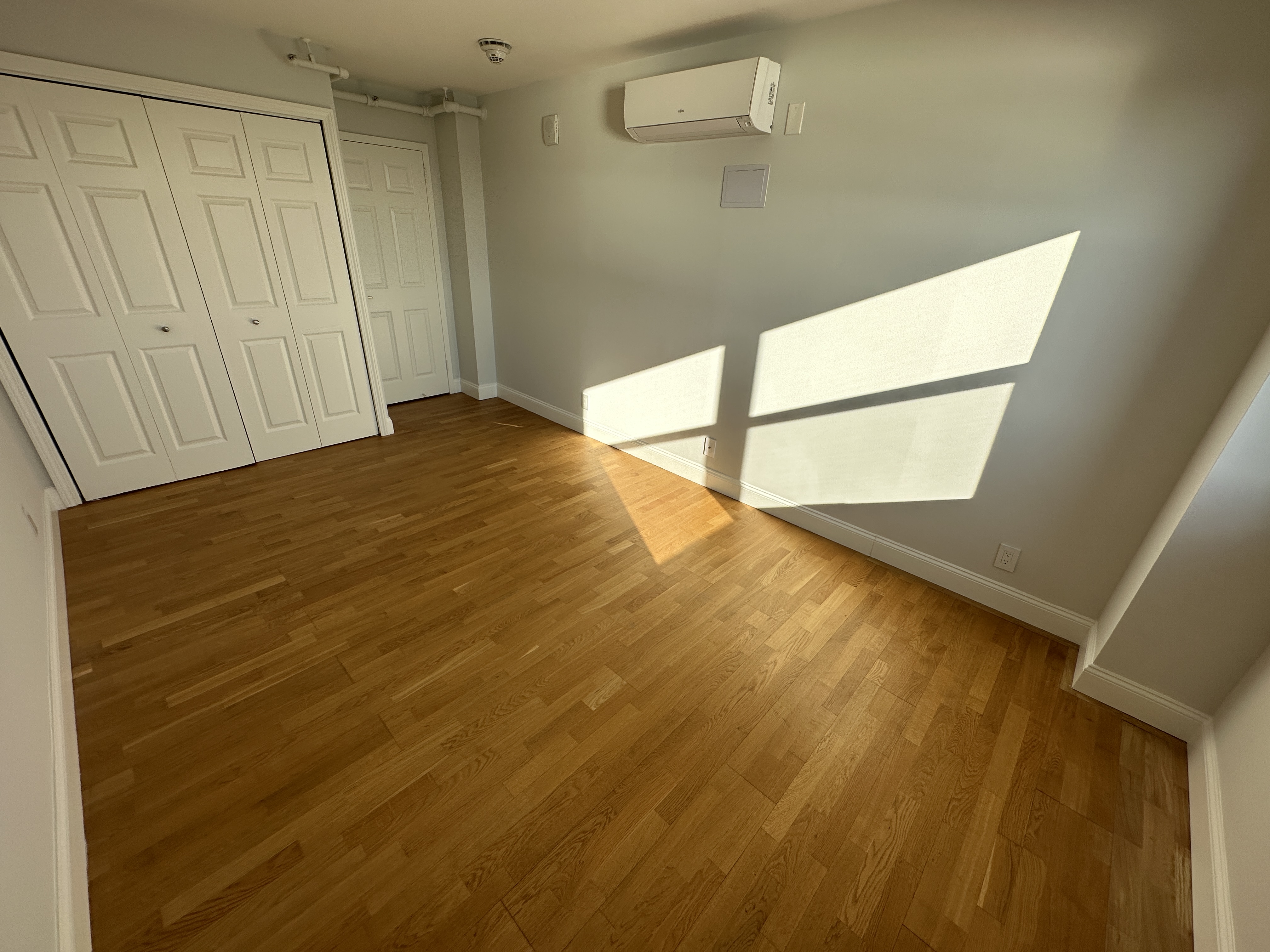 1410 Columbia Rd, South Boston