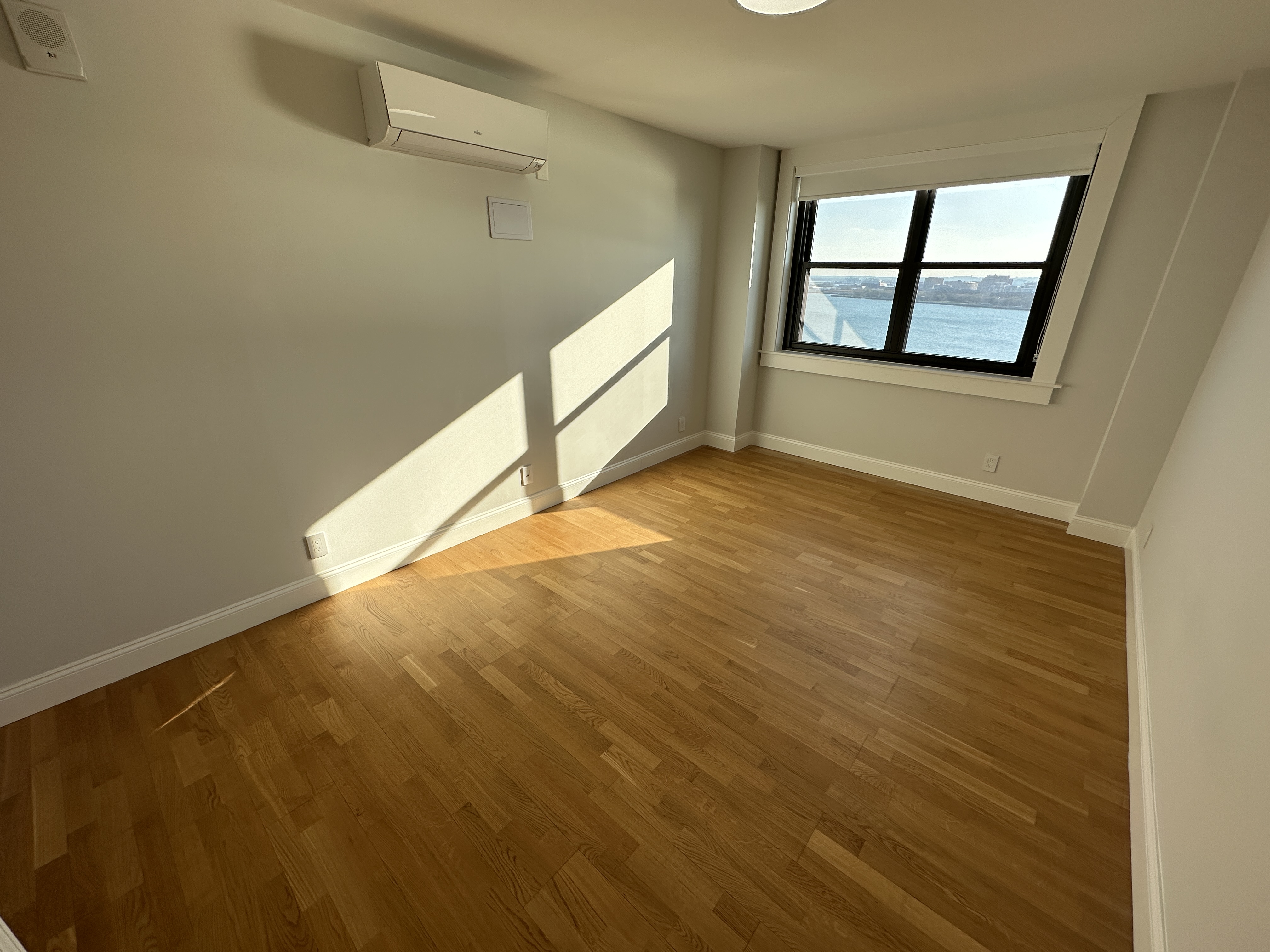 1410 Columbia Rd, South Boston