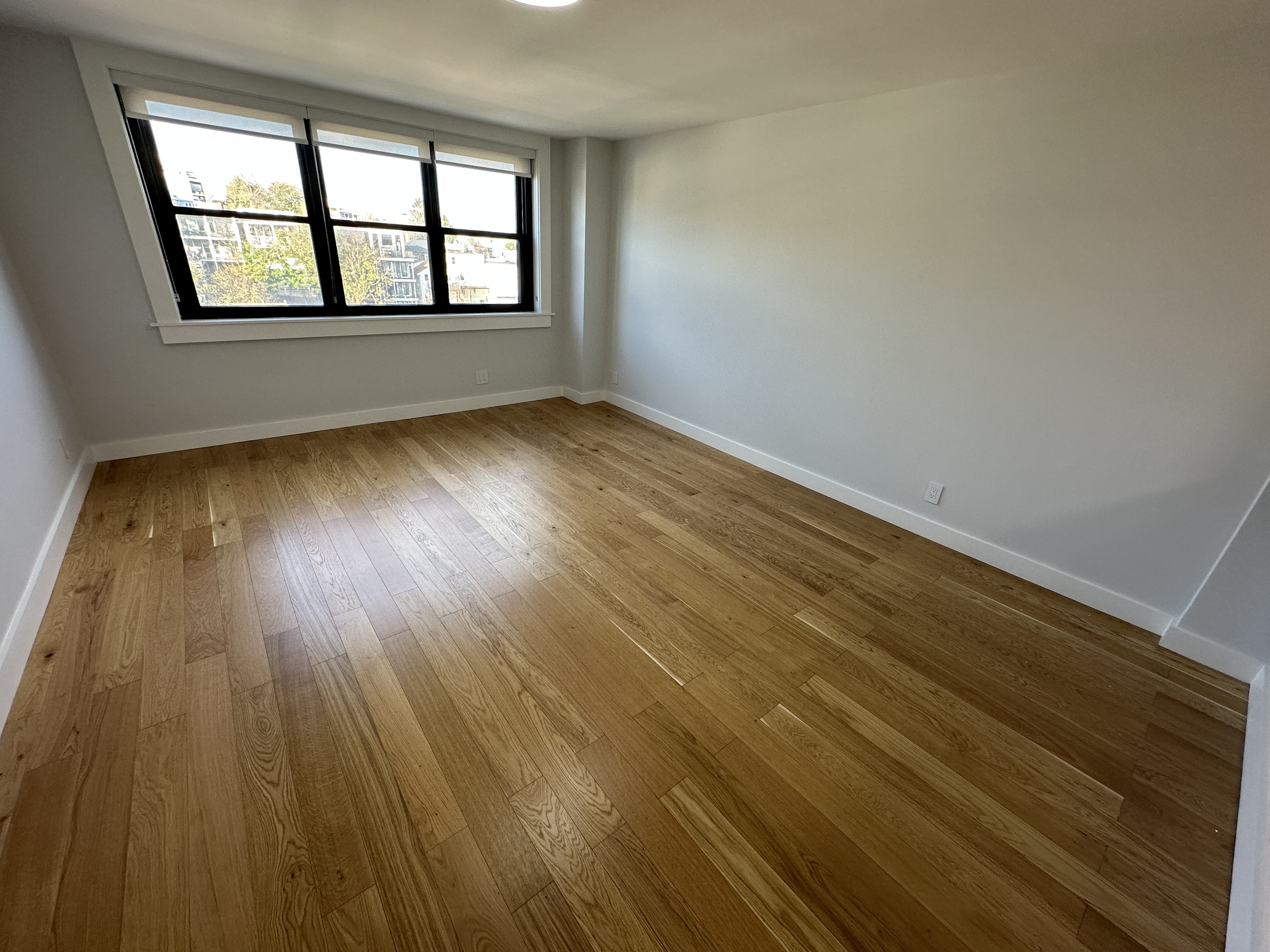 1410 Columbia Rd, South Boston