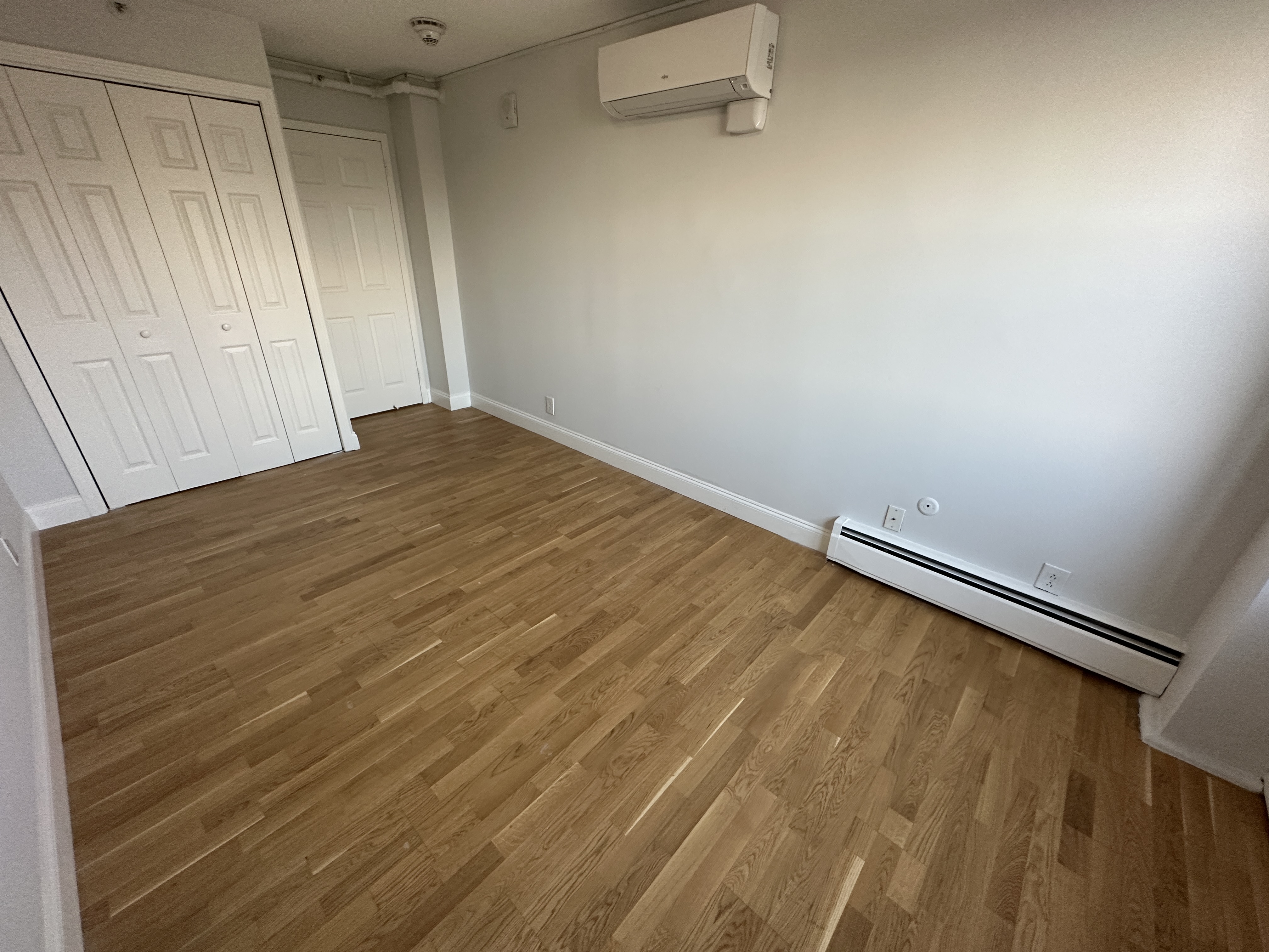 1410 Columbia Rd, South Boston