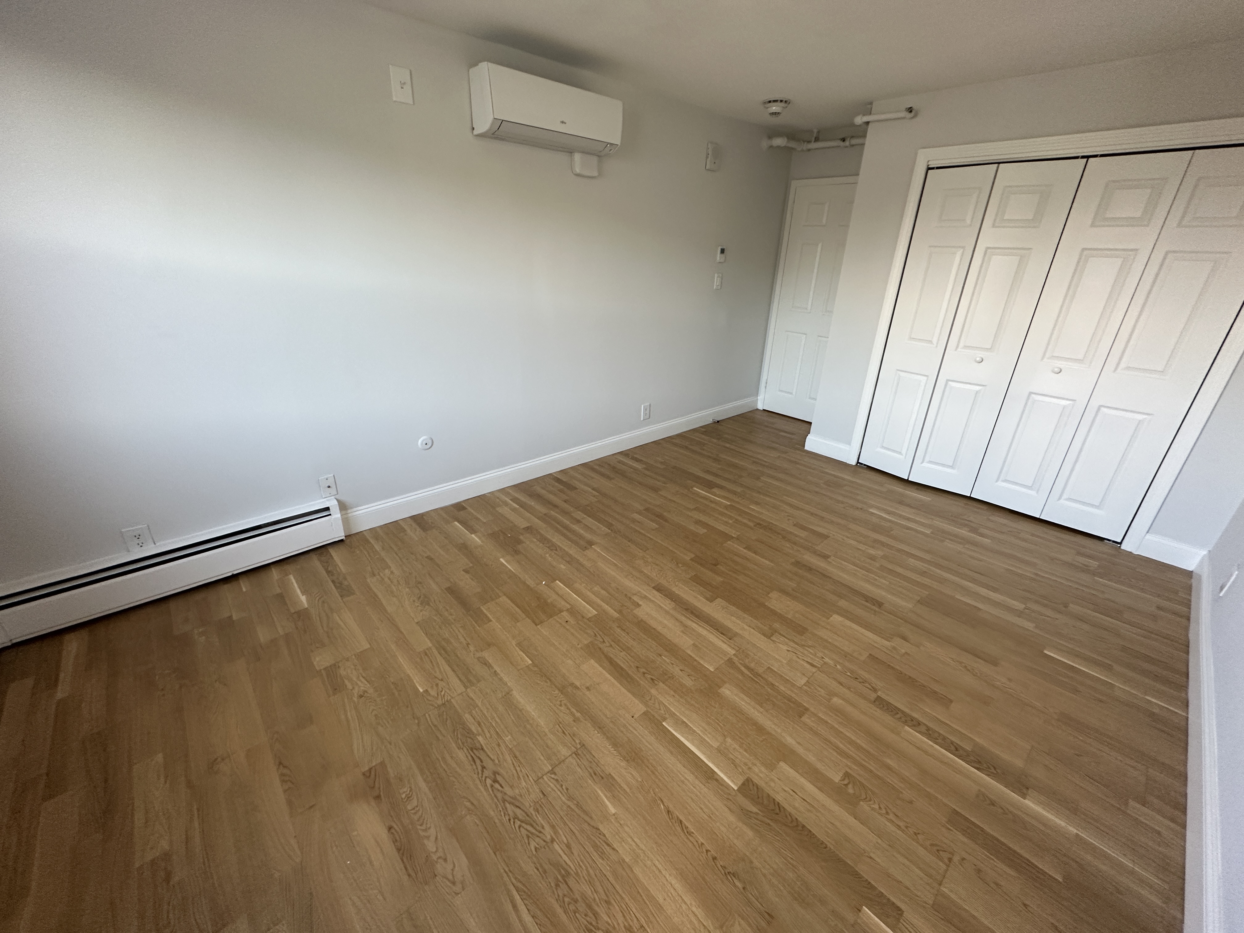 1410 Columbia Rd, South Boston