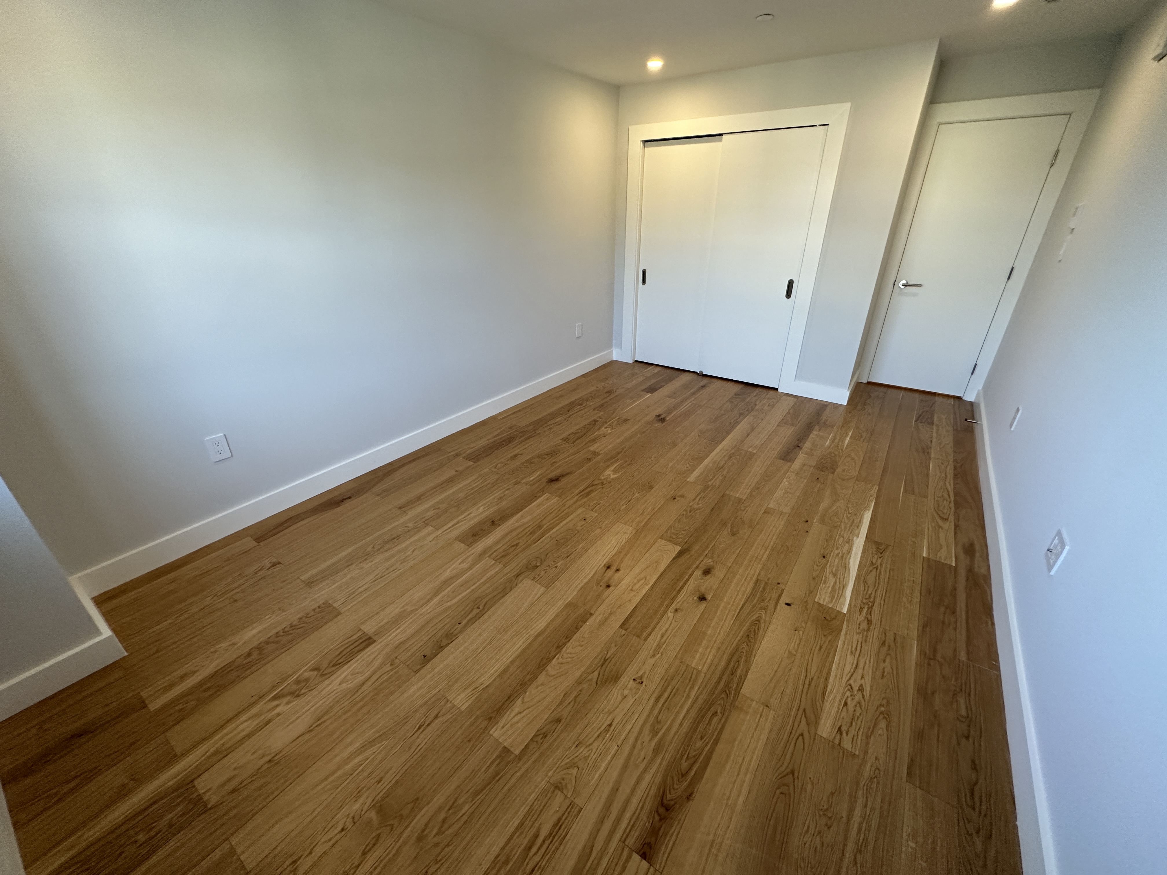 1410 Columbia Rd, South Boston