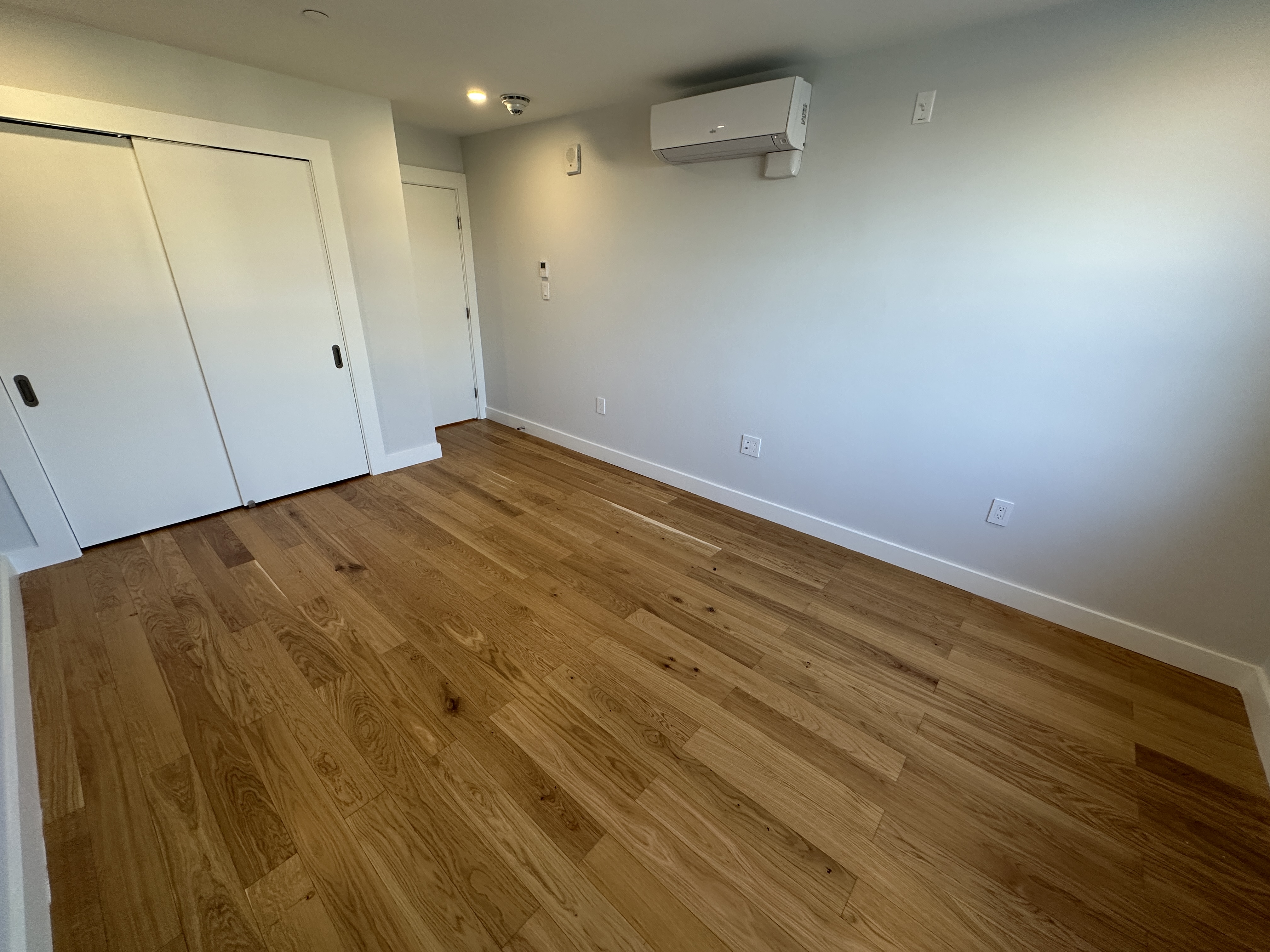 1410 Columbia Rd, South Boston