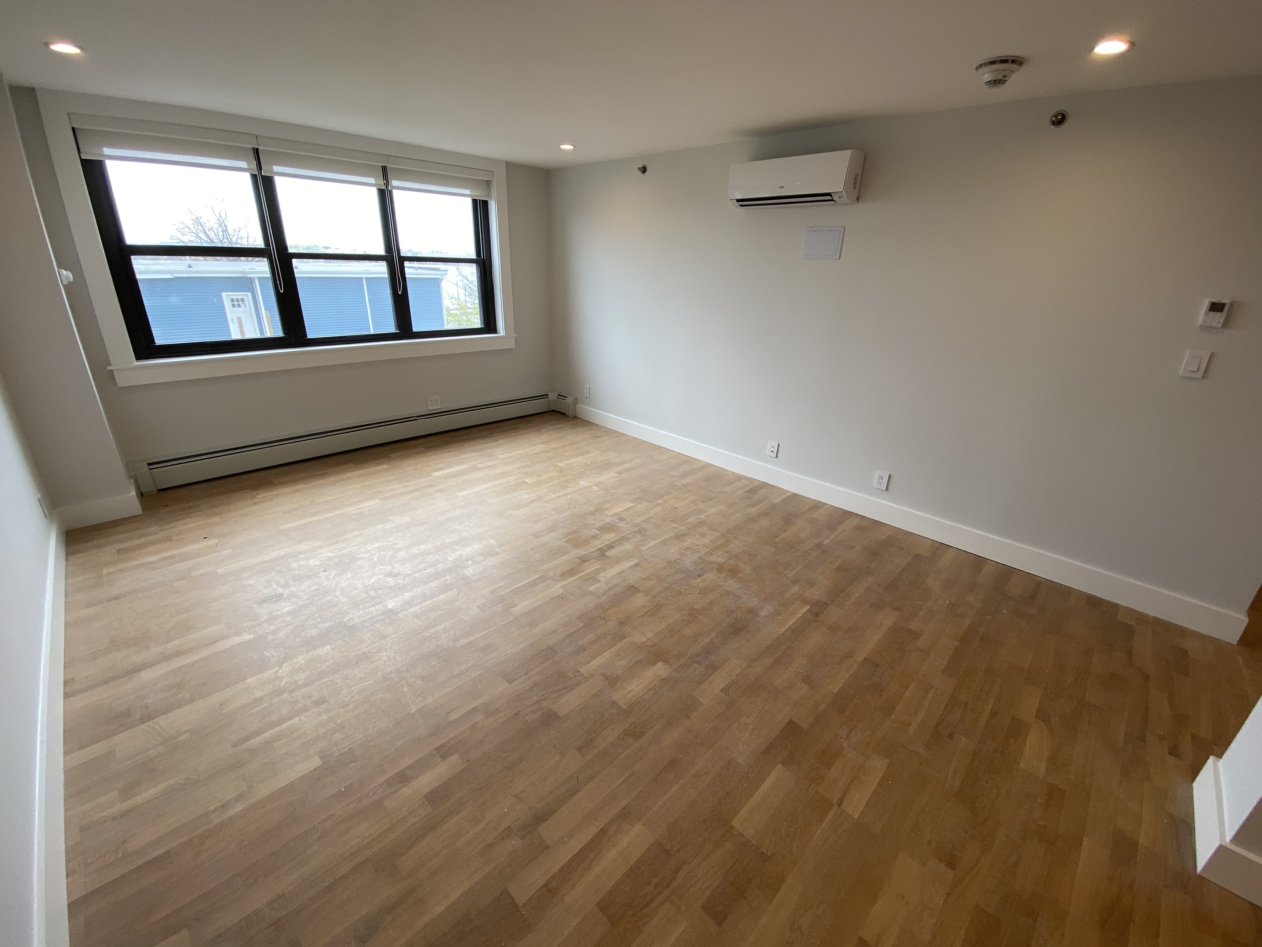 1410 Columbia Rd, South Boston