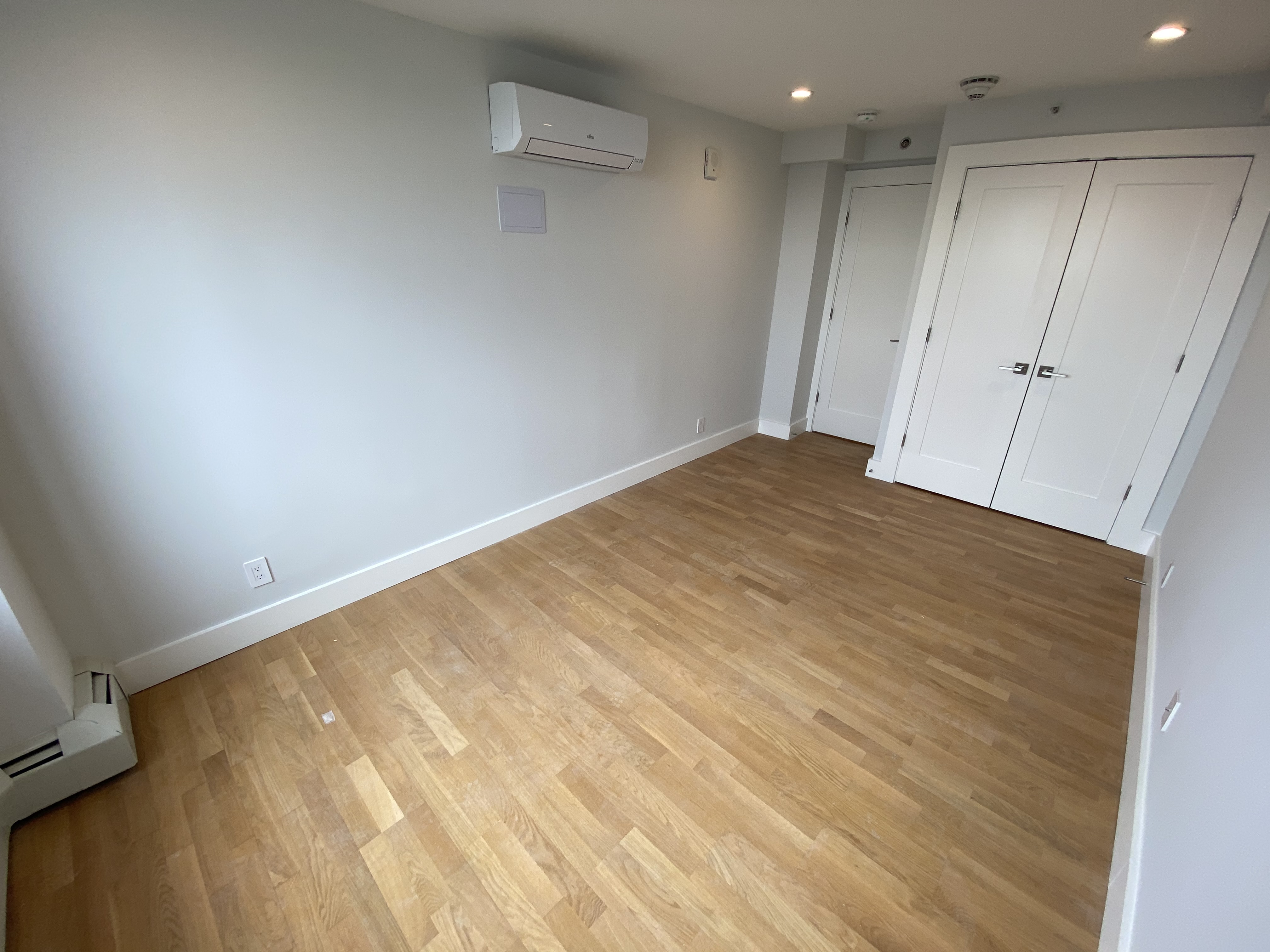 1410 Columbia Rd, South Boston