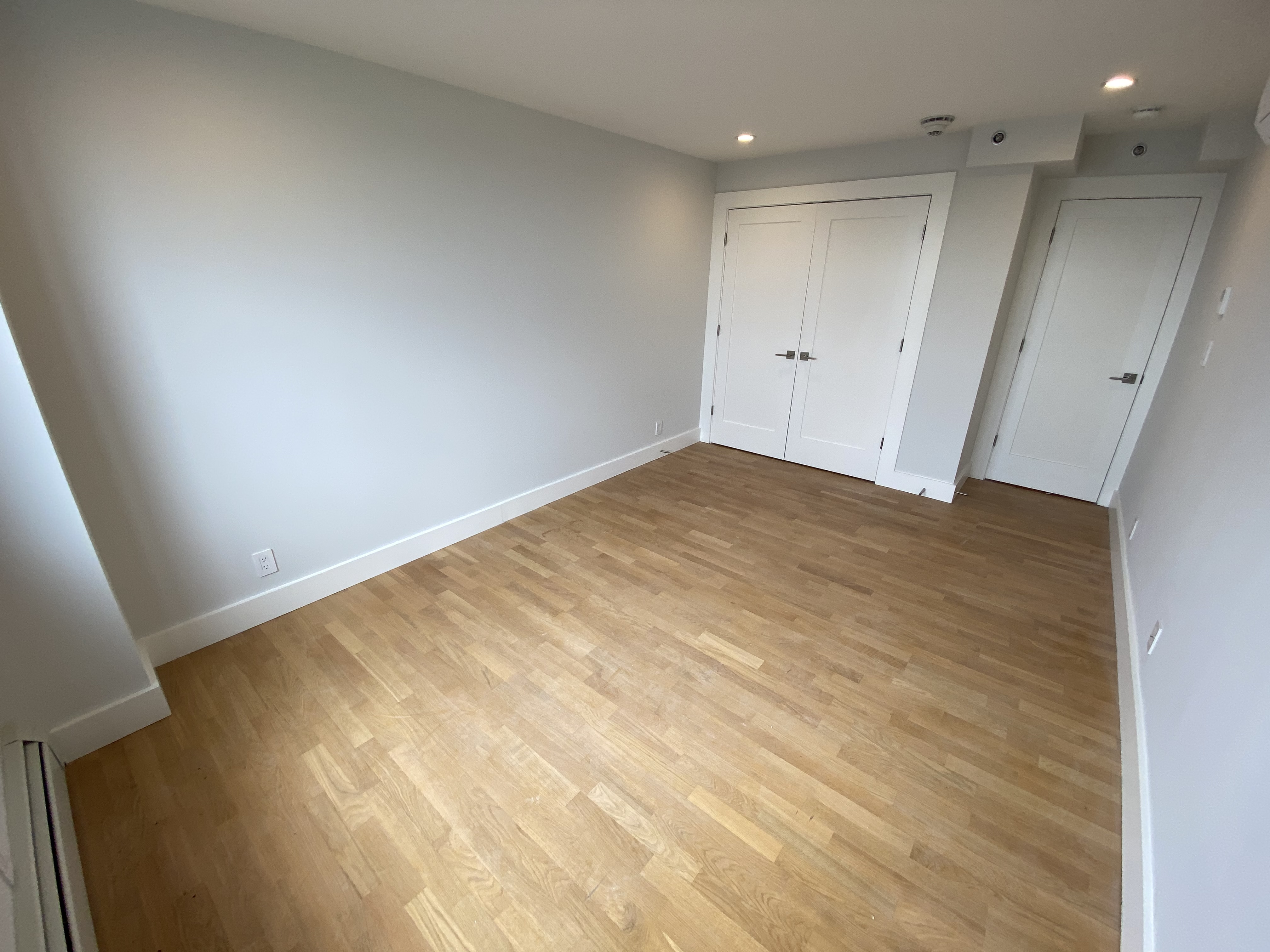 1410 Columbia Rd, South Boston