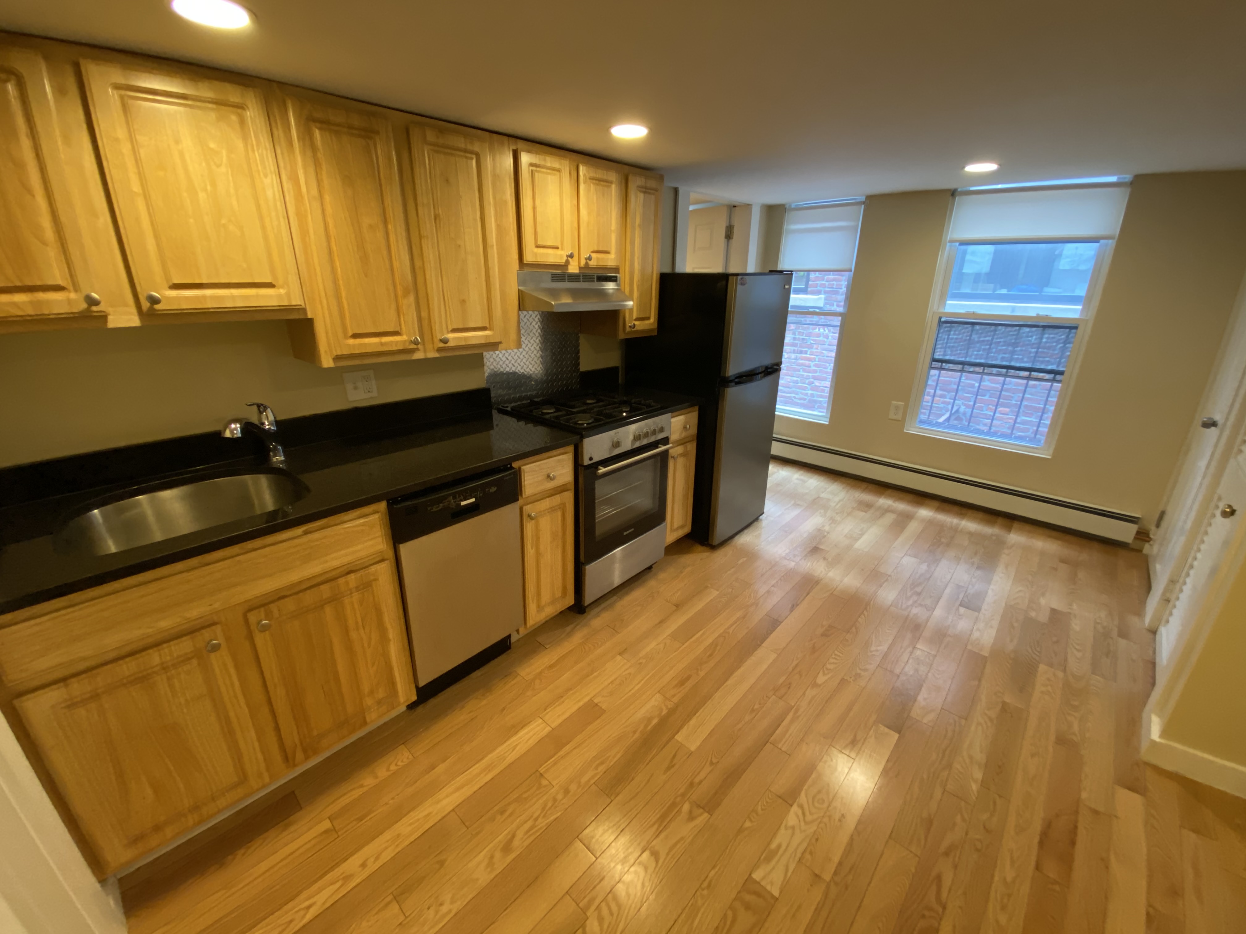 232 Cambridge St, Beacon Hill