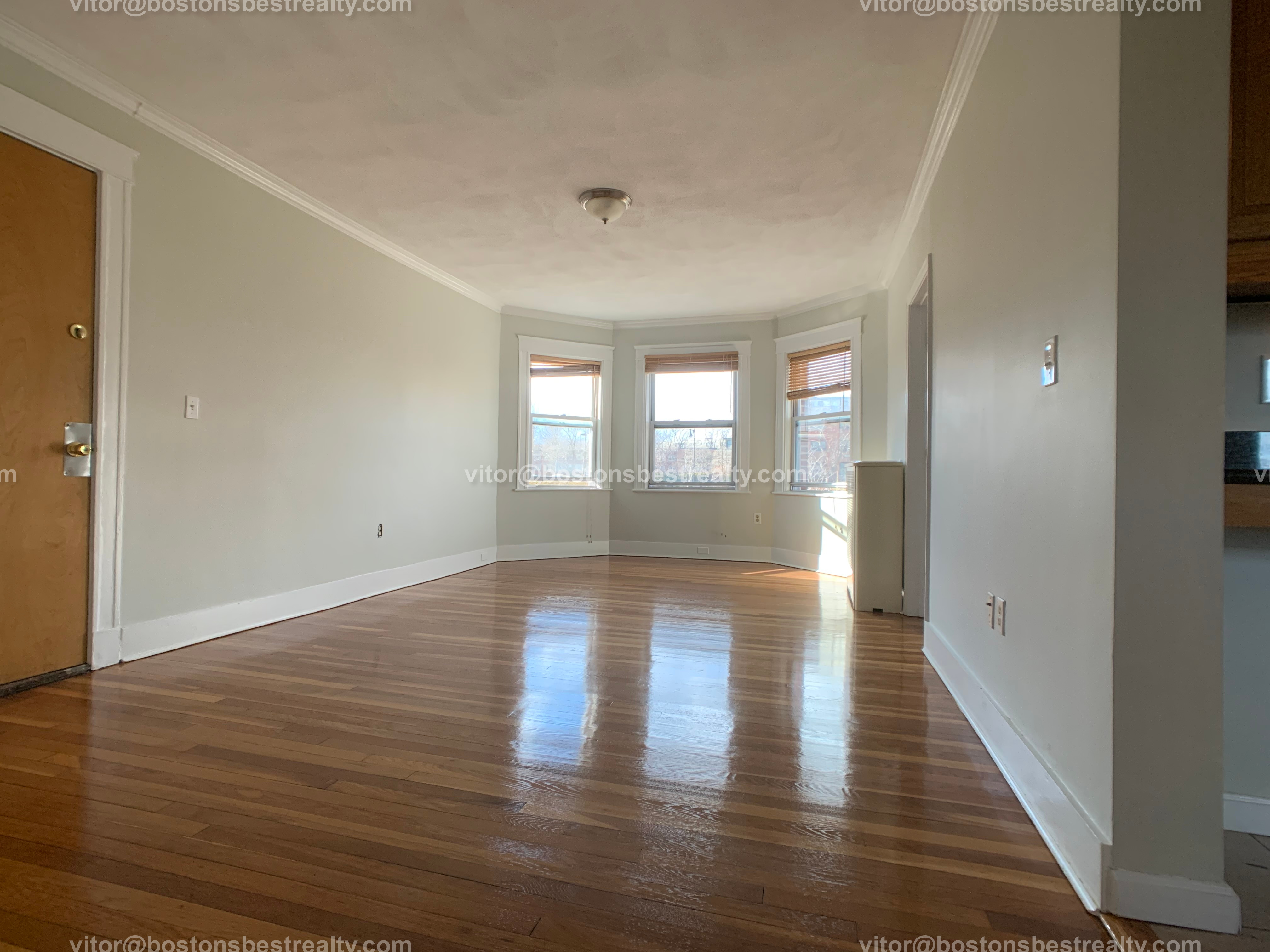 1500 Commonwealth Ave, Brighton