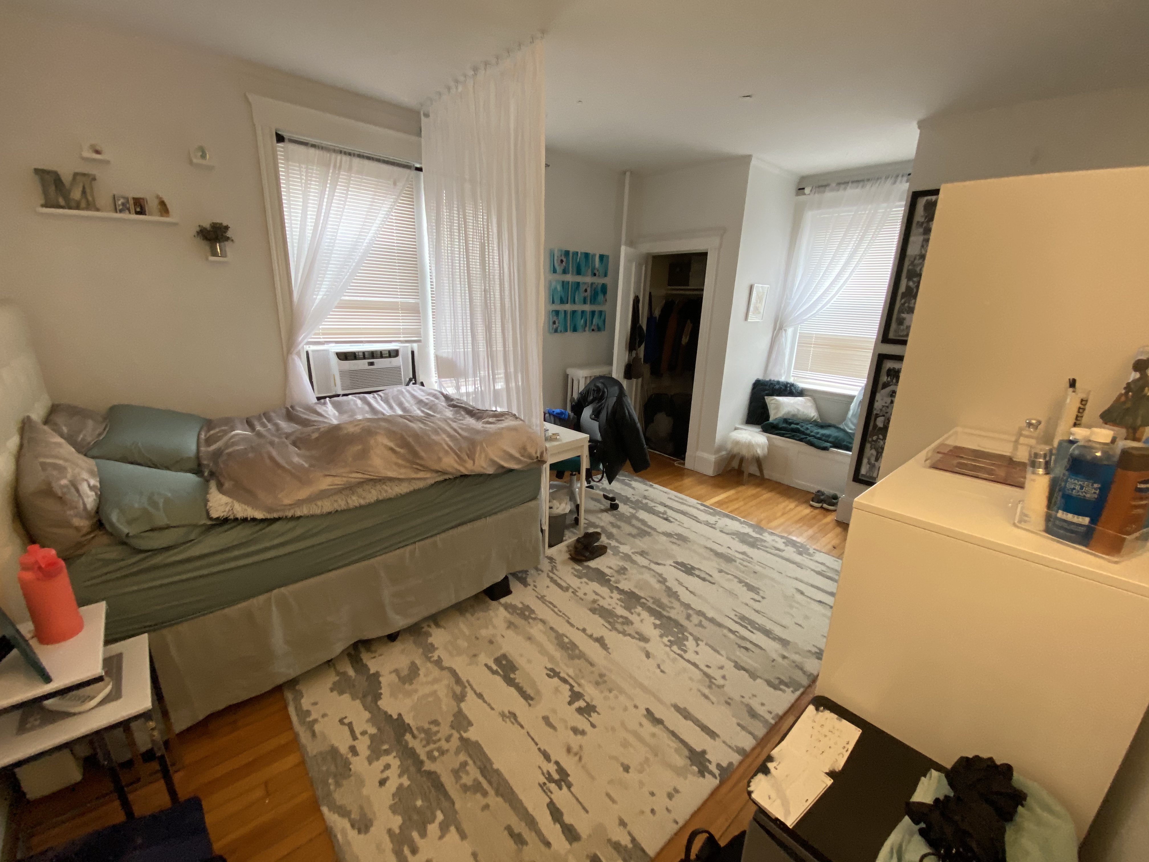 74 Egmont St, Coolidge Corner