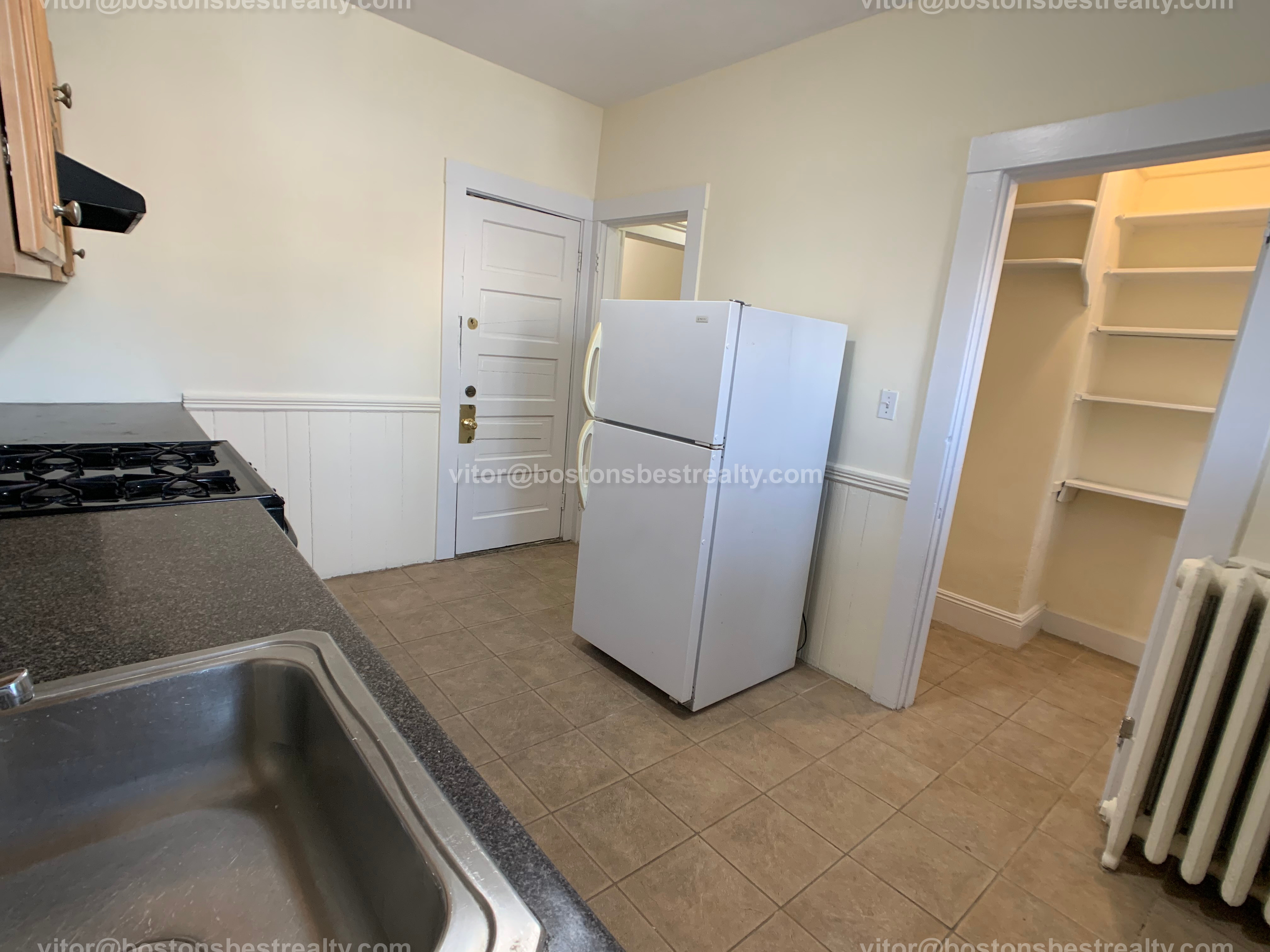 92 University Rd, Washington Square