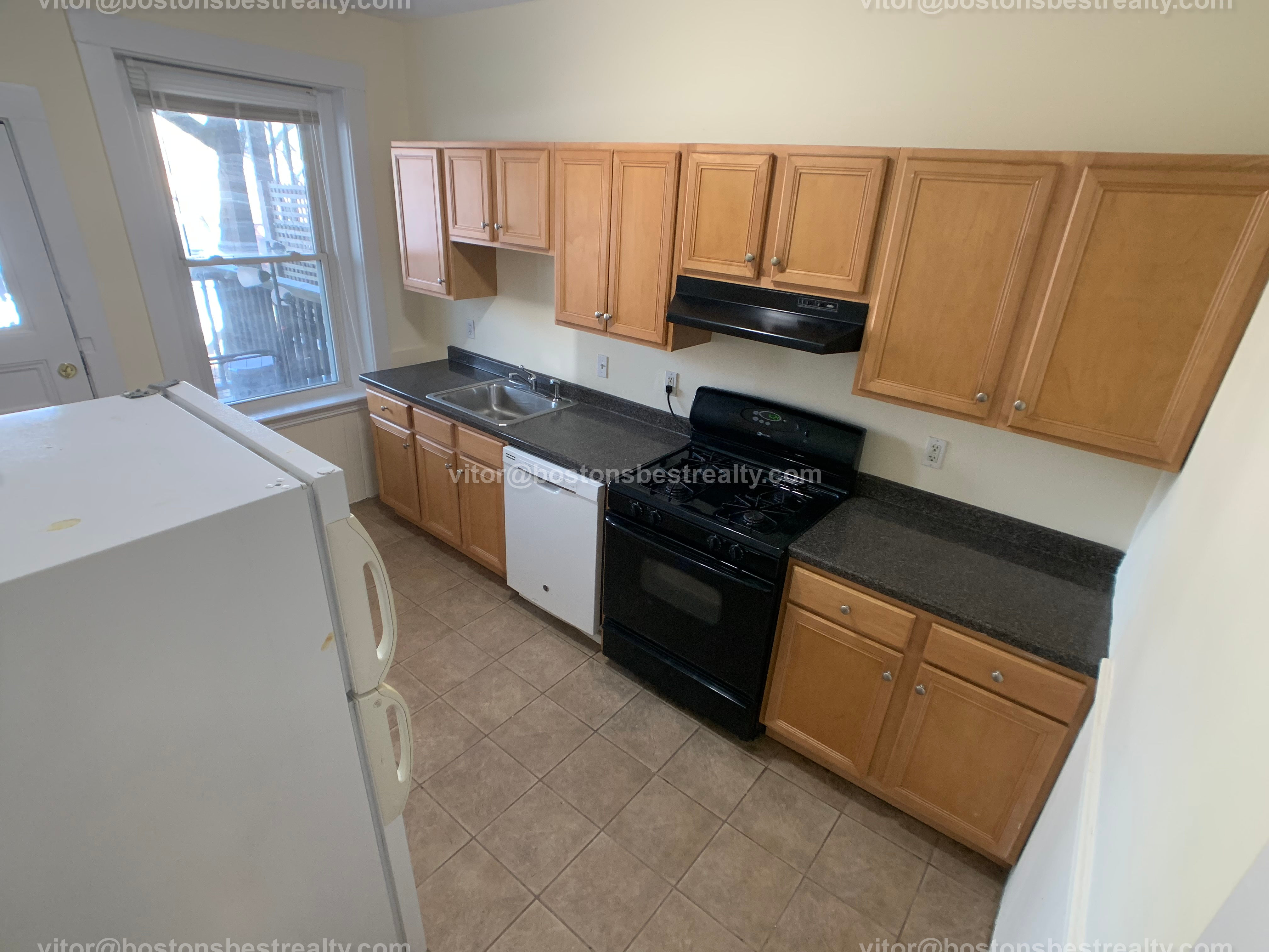 92 University Rd, Washington Square