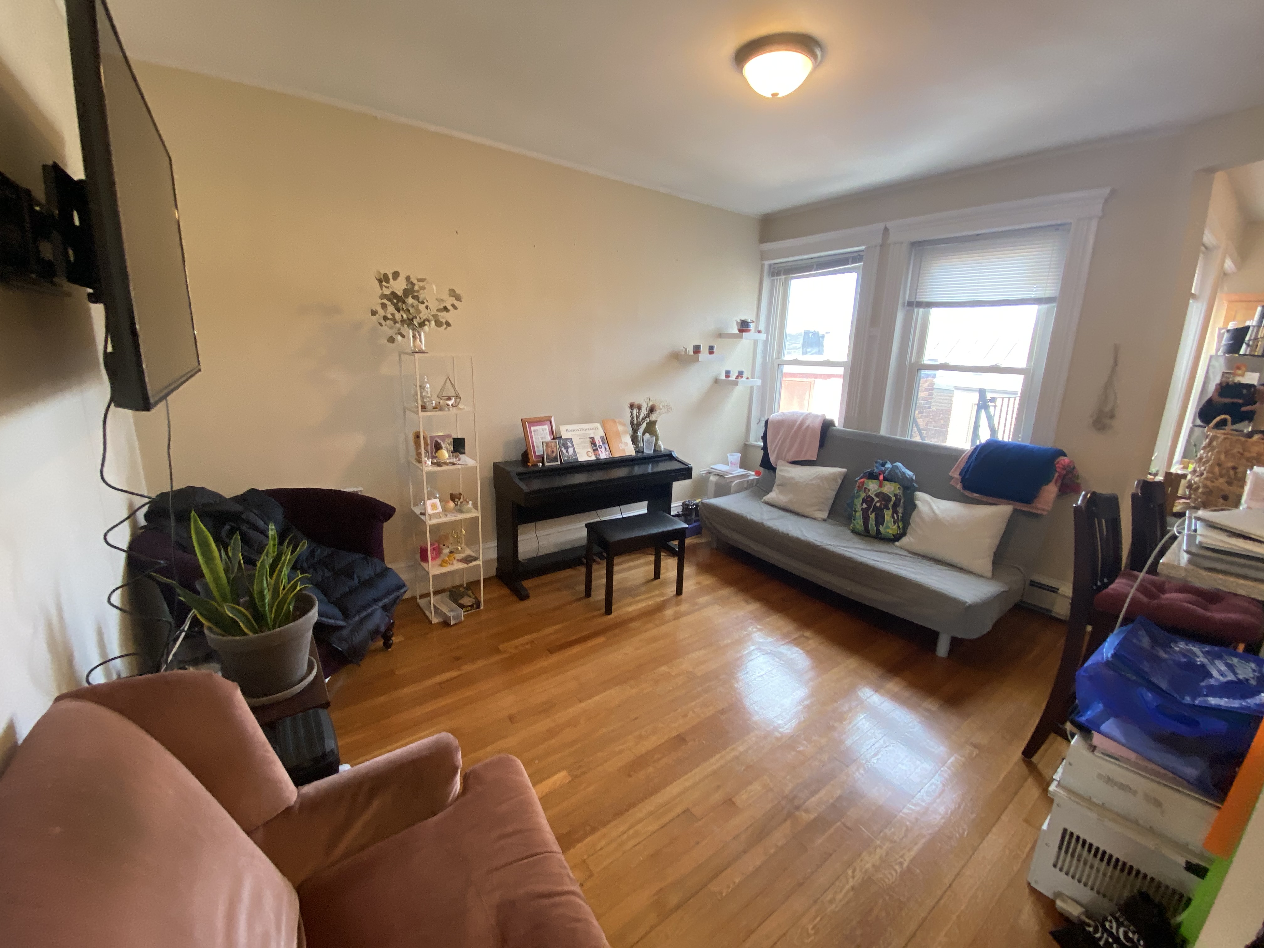 1325 Commonwealth Ave, Allston