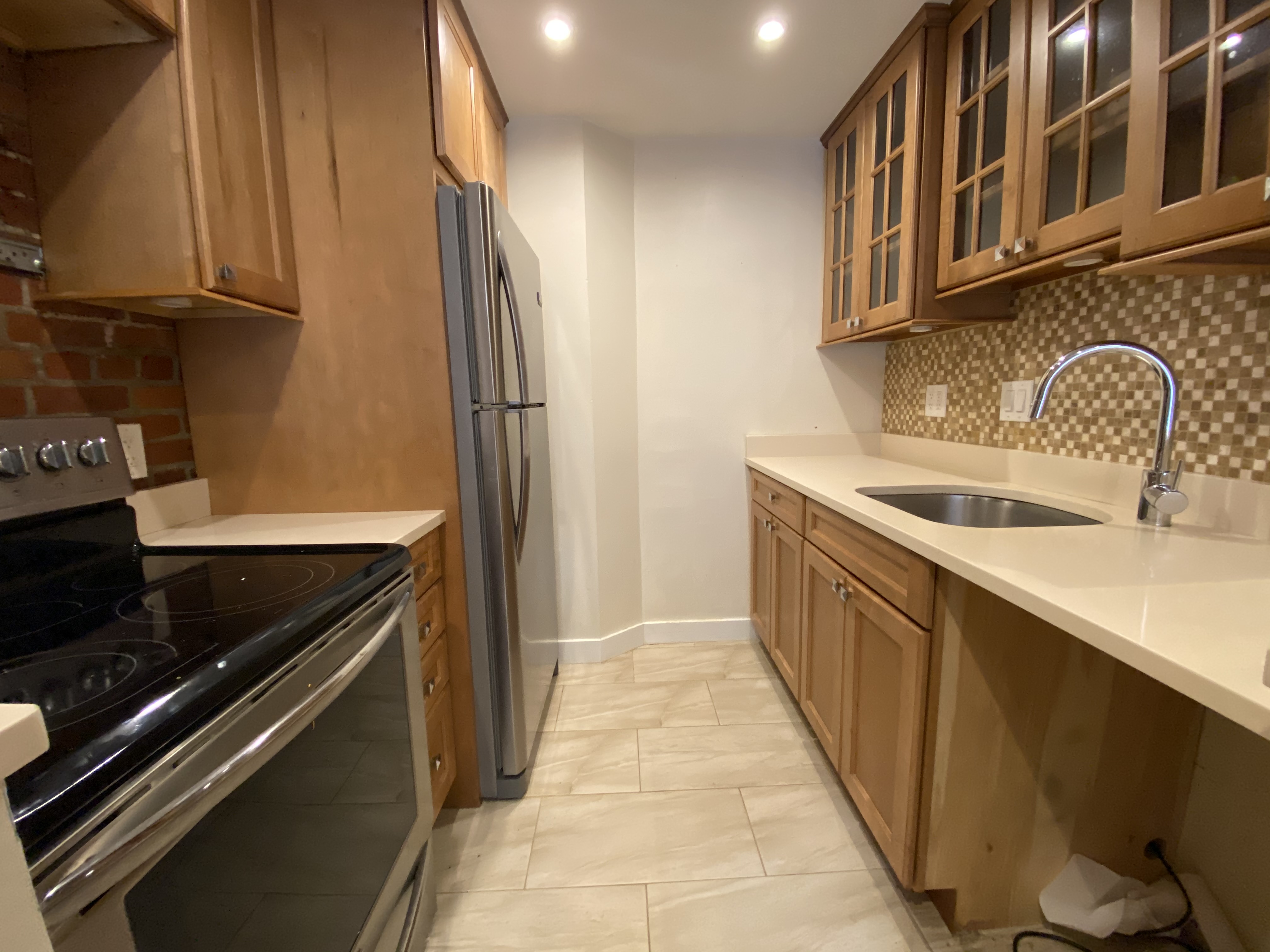 108 Gainsborough St, Fenway