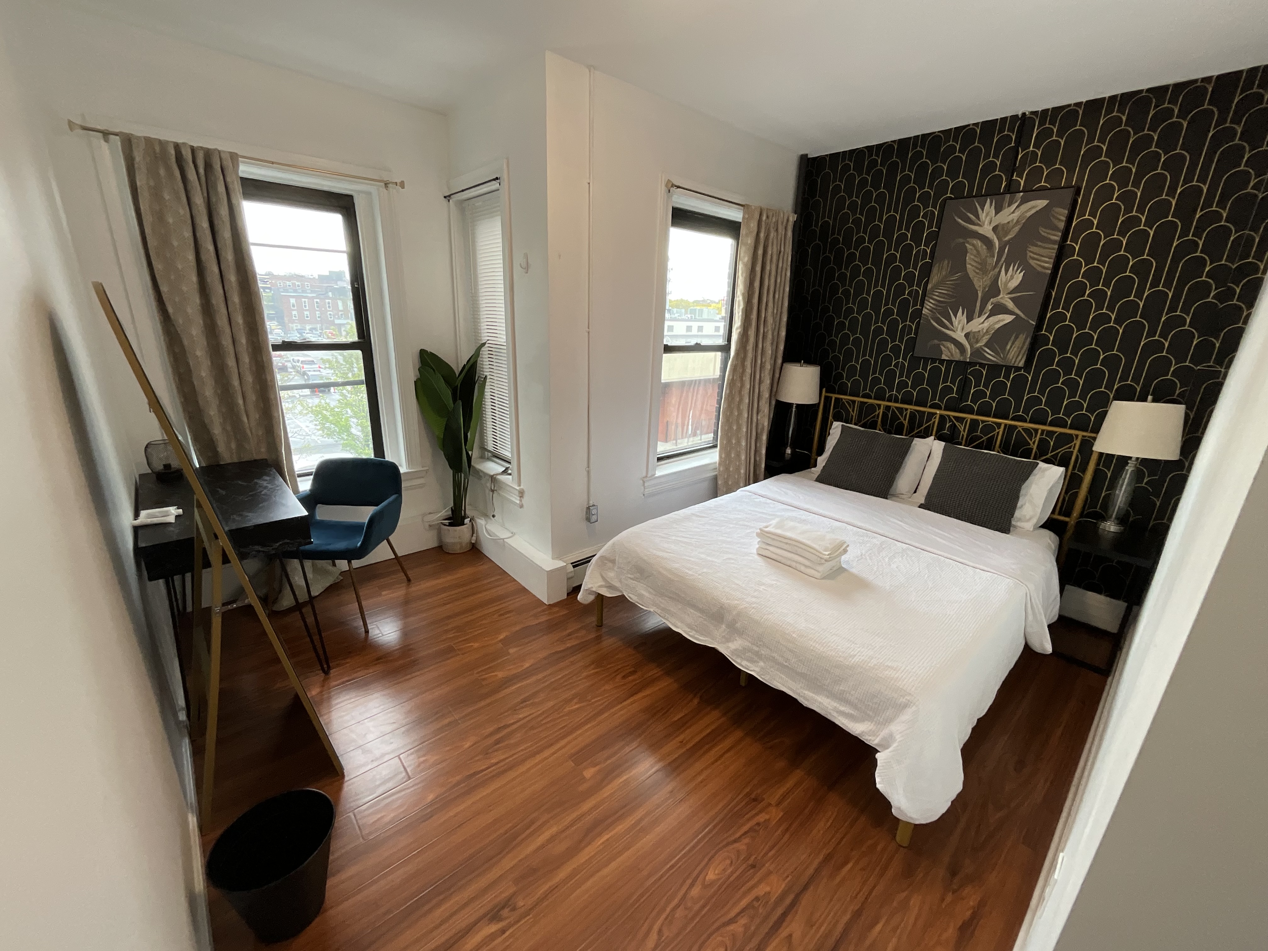 871 Harrison Ave, Roxbury