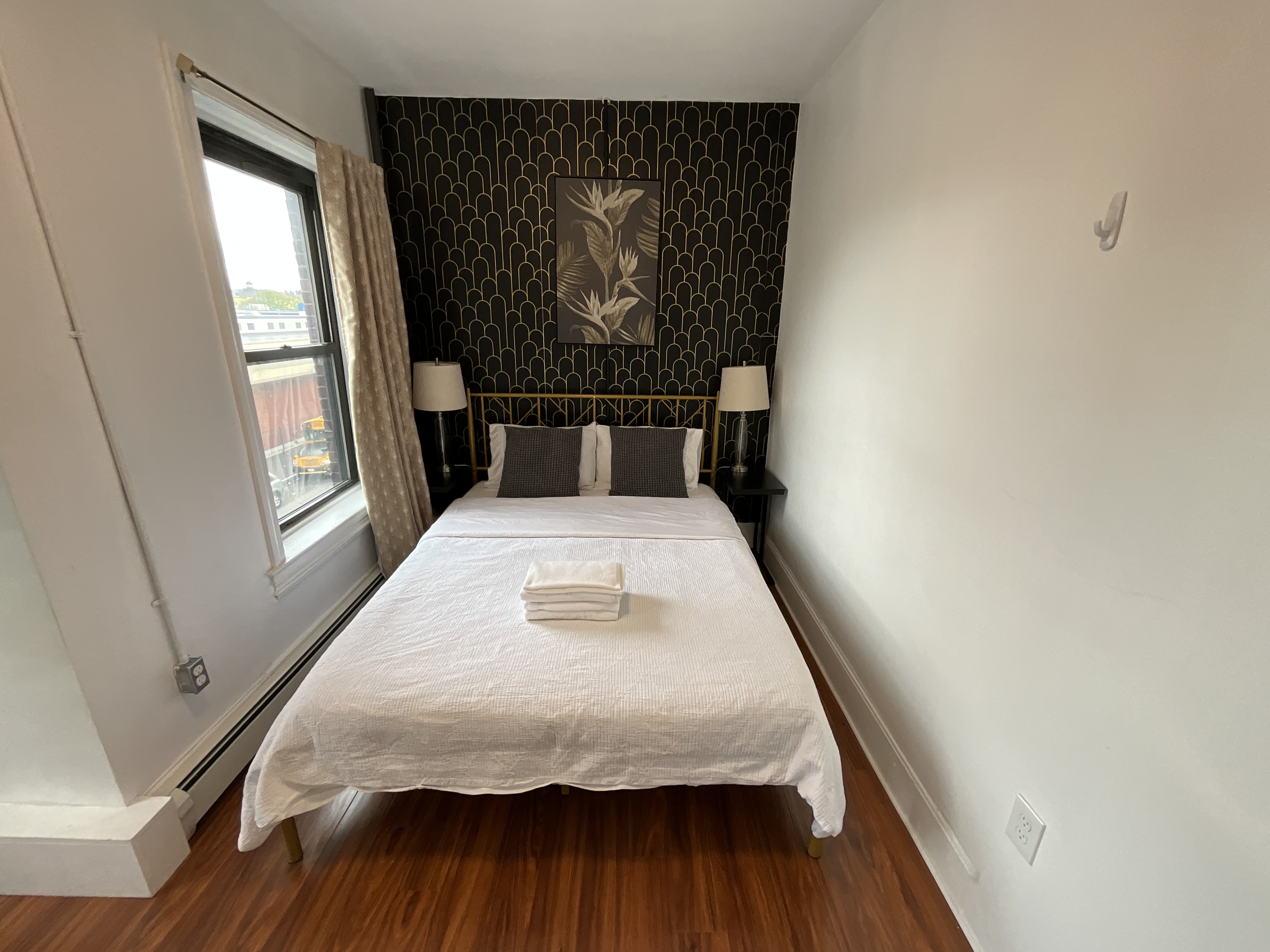 871 Harrison Ave, Roxbury