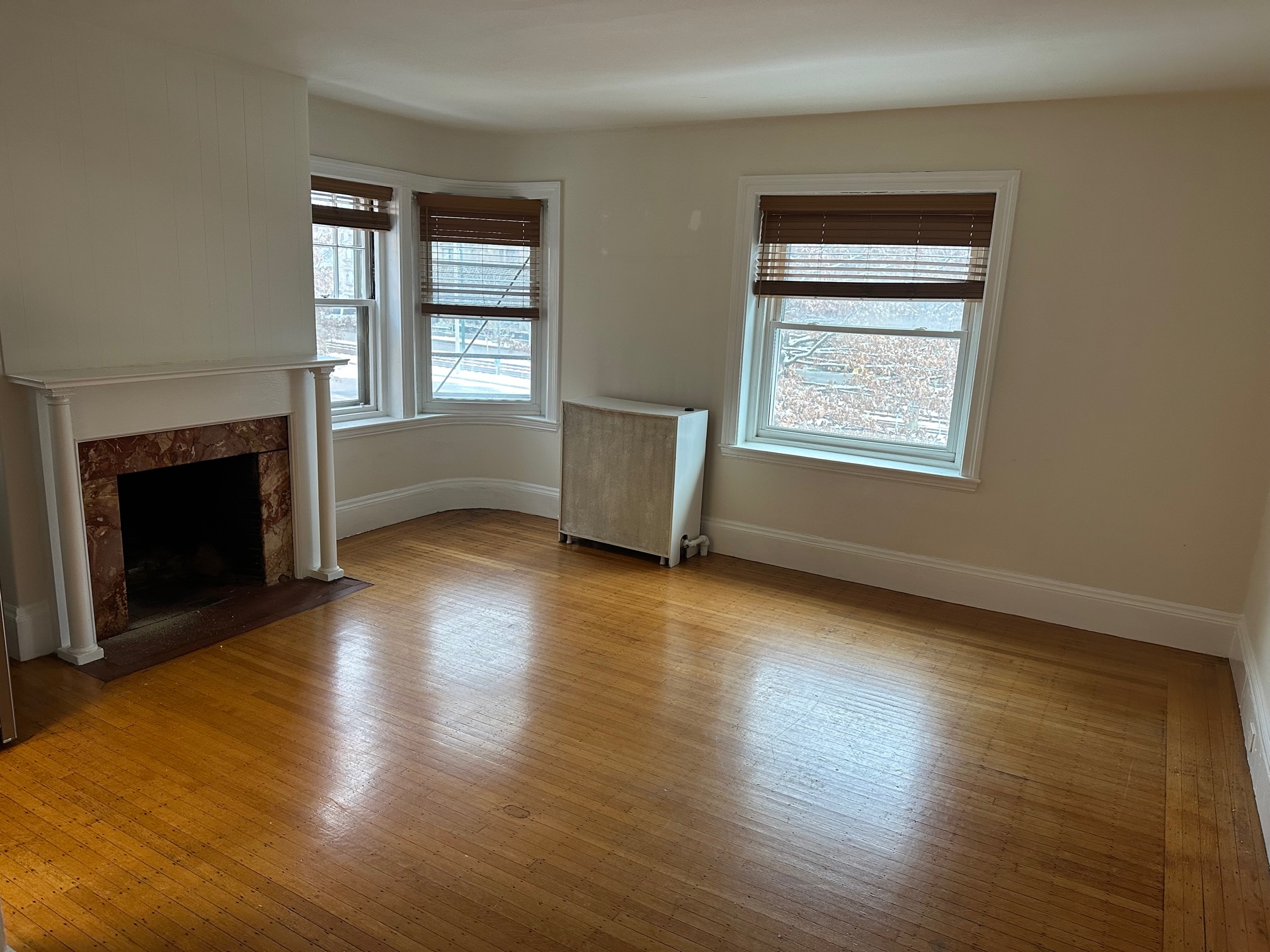 1748 Beacon St, Brookline