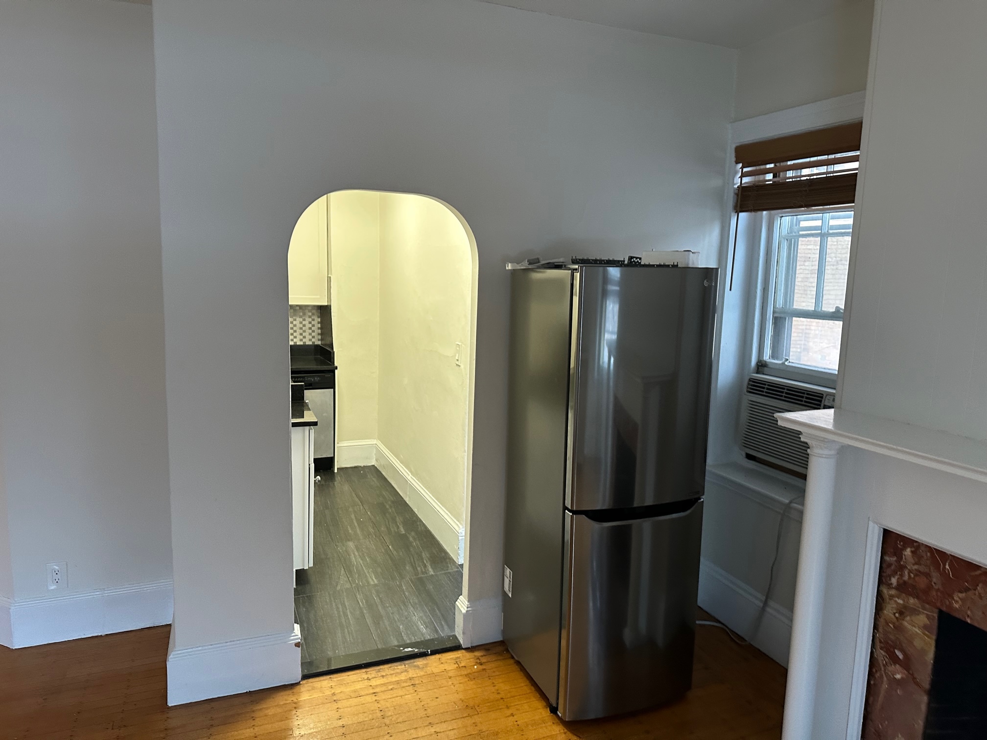 1748 Beacon St, Brookline