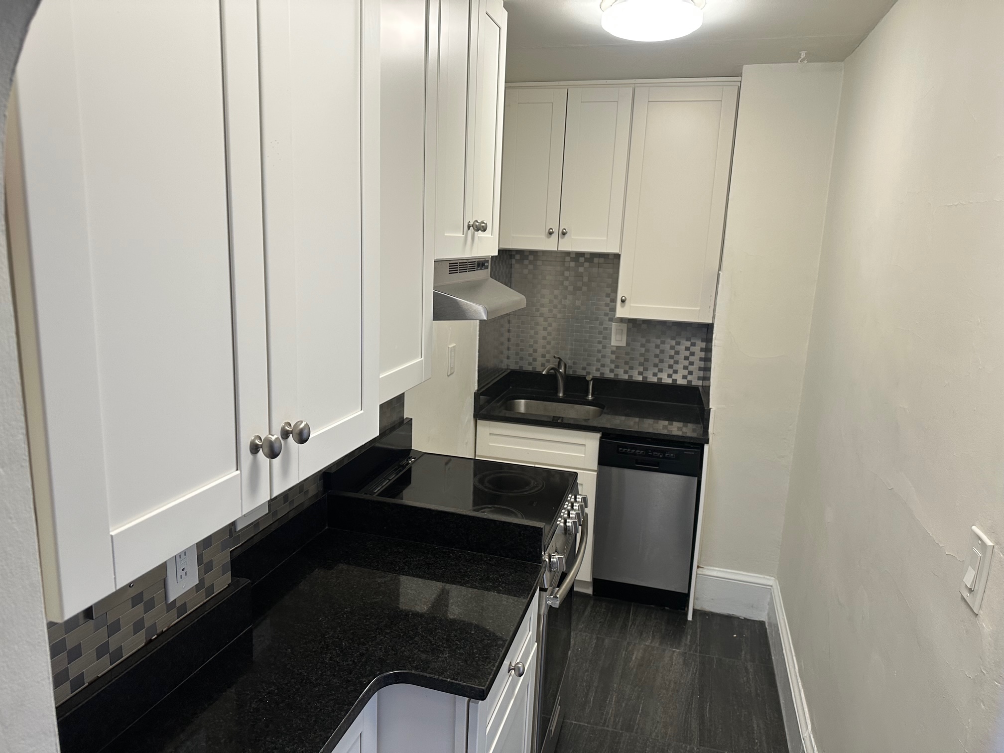 1748 Beacon St, Brookline