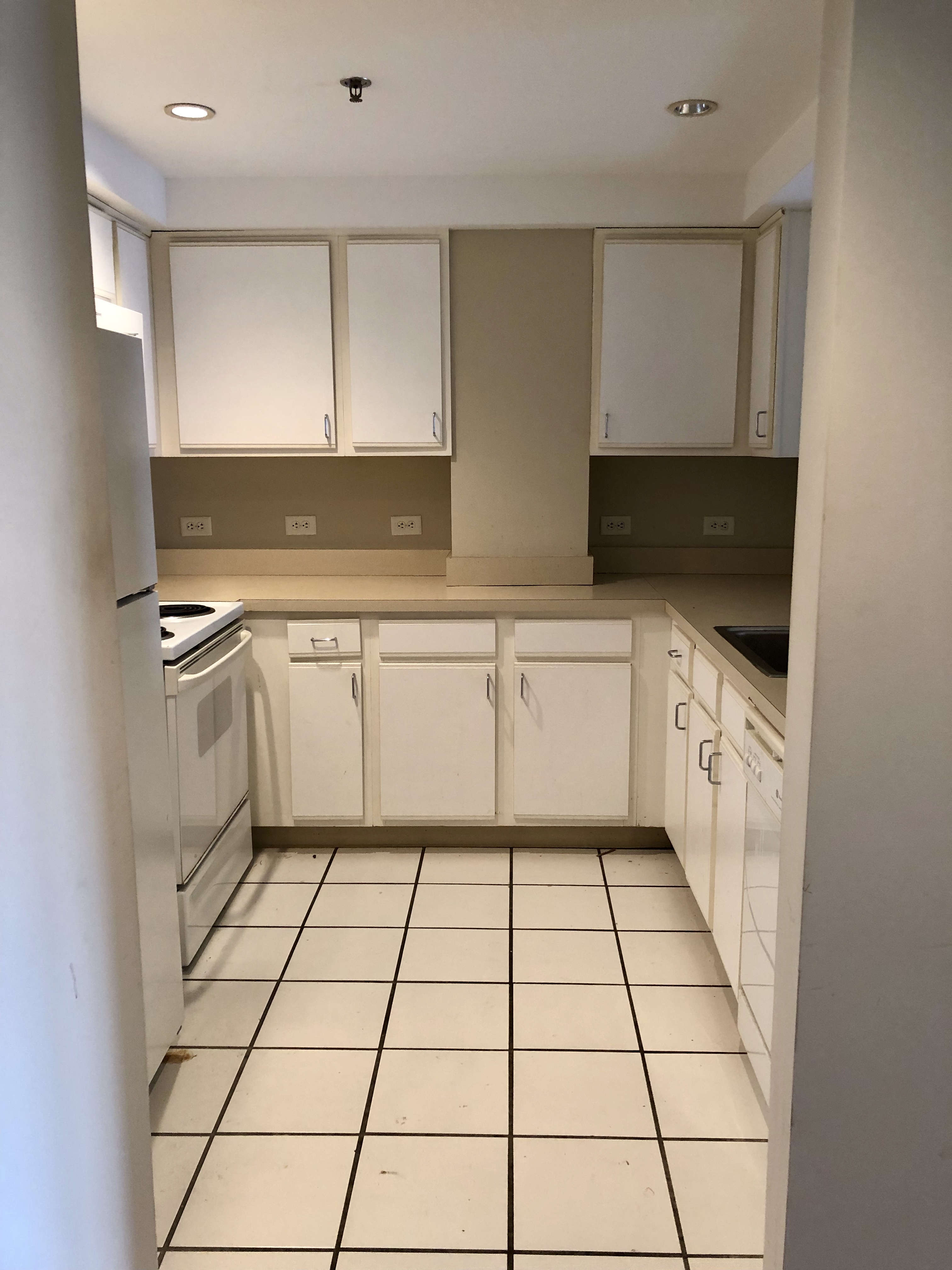 534 Commonwealth Ave, Fenway