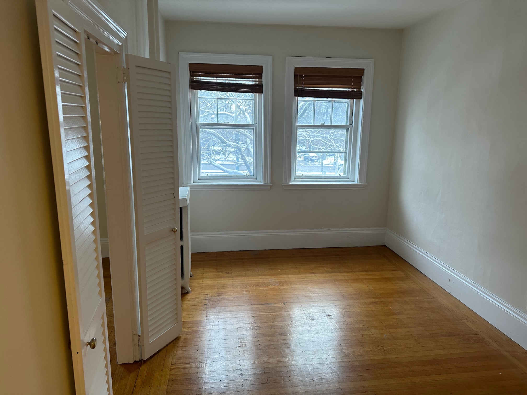 1748 Beacon St, Brookline