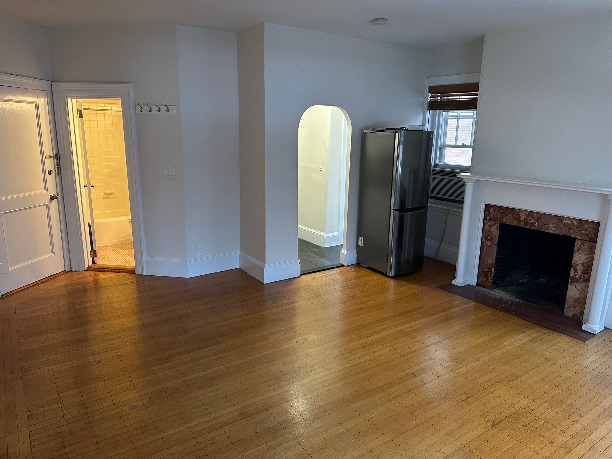 1748 Beacon St, Brookline