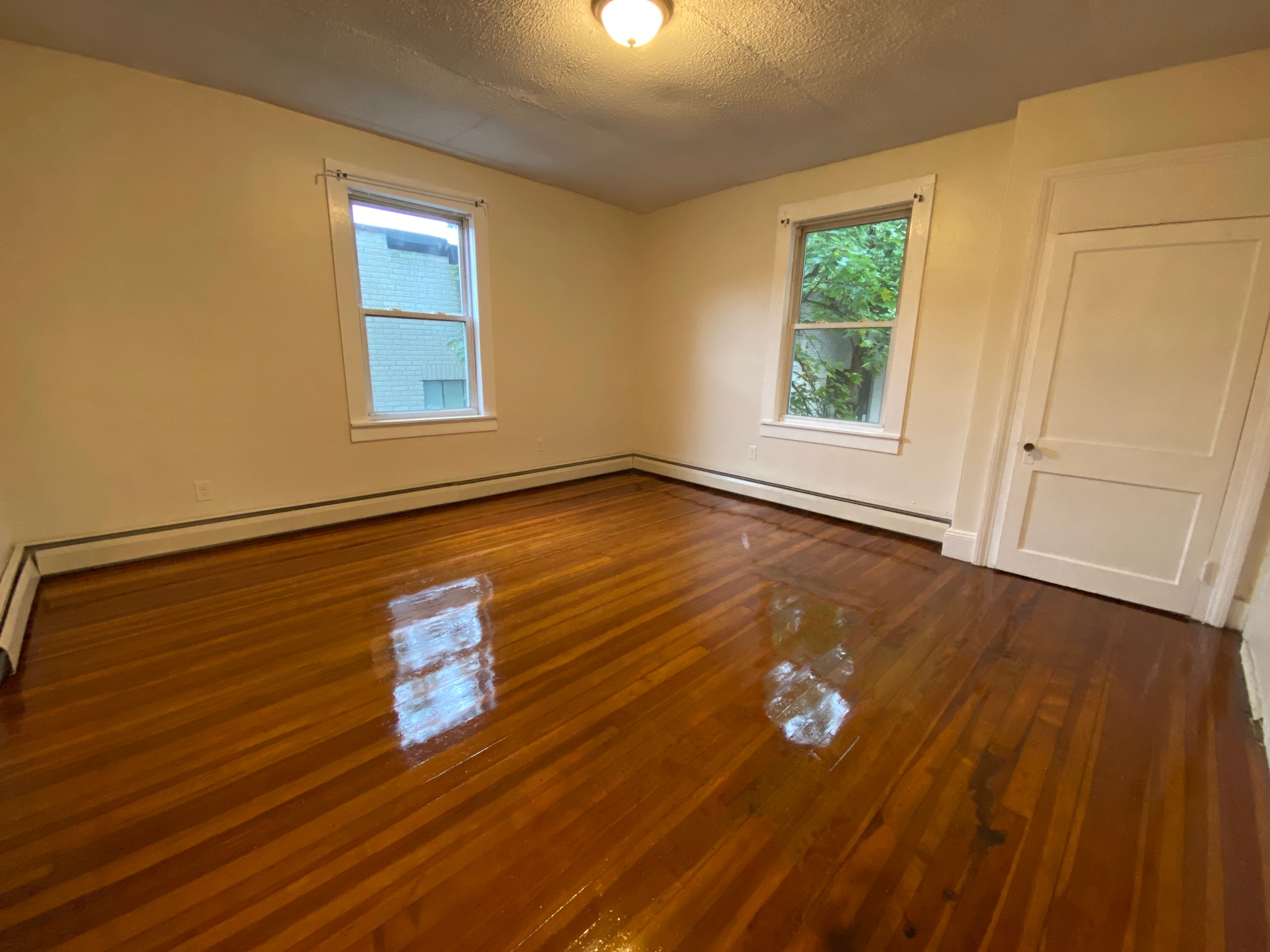 10 Egleston St, Jamaica Plain