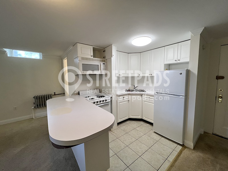 100 Kilsyth Rd, Brighton