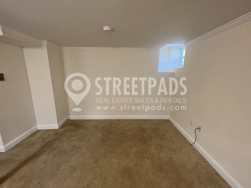 100 Kilsyth Rd, Brighton