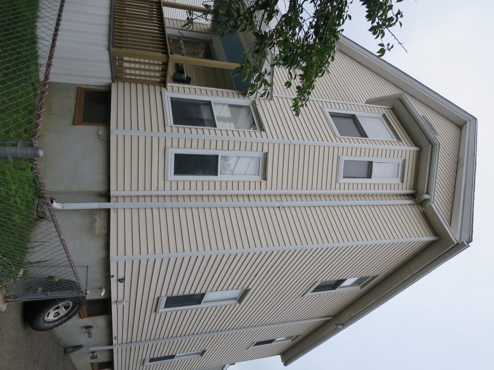 95 Flint St, Gilman Square