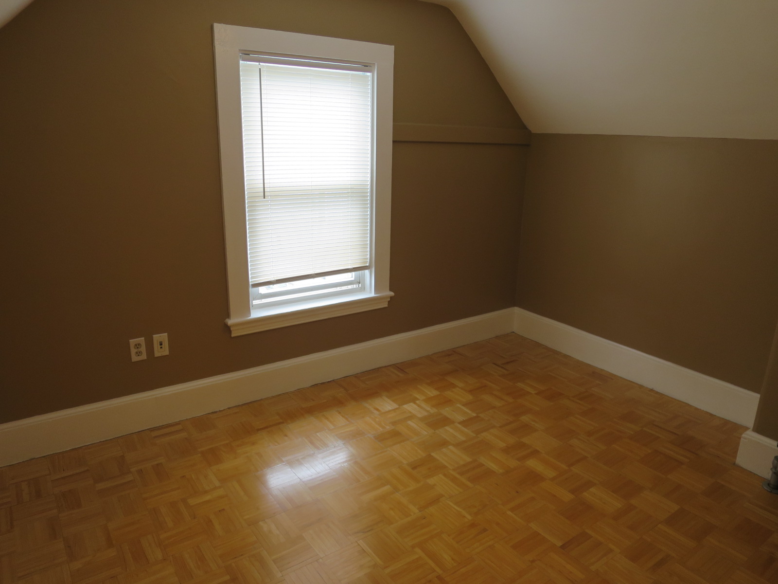 95 Flint St, Gilman Square