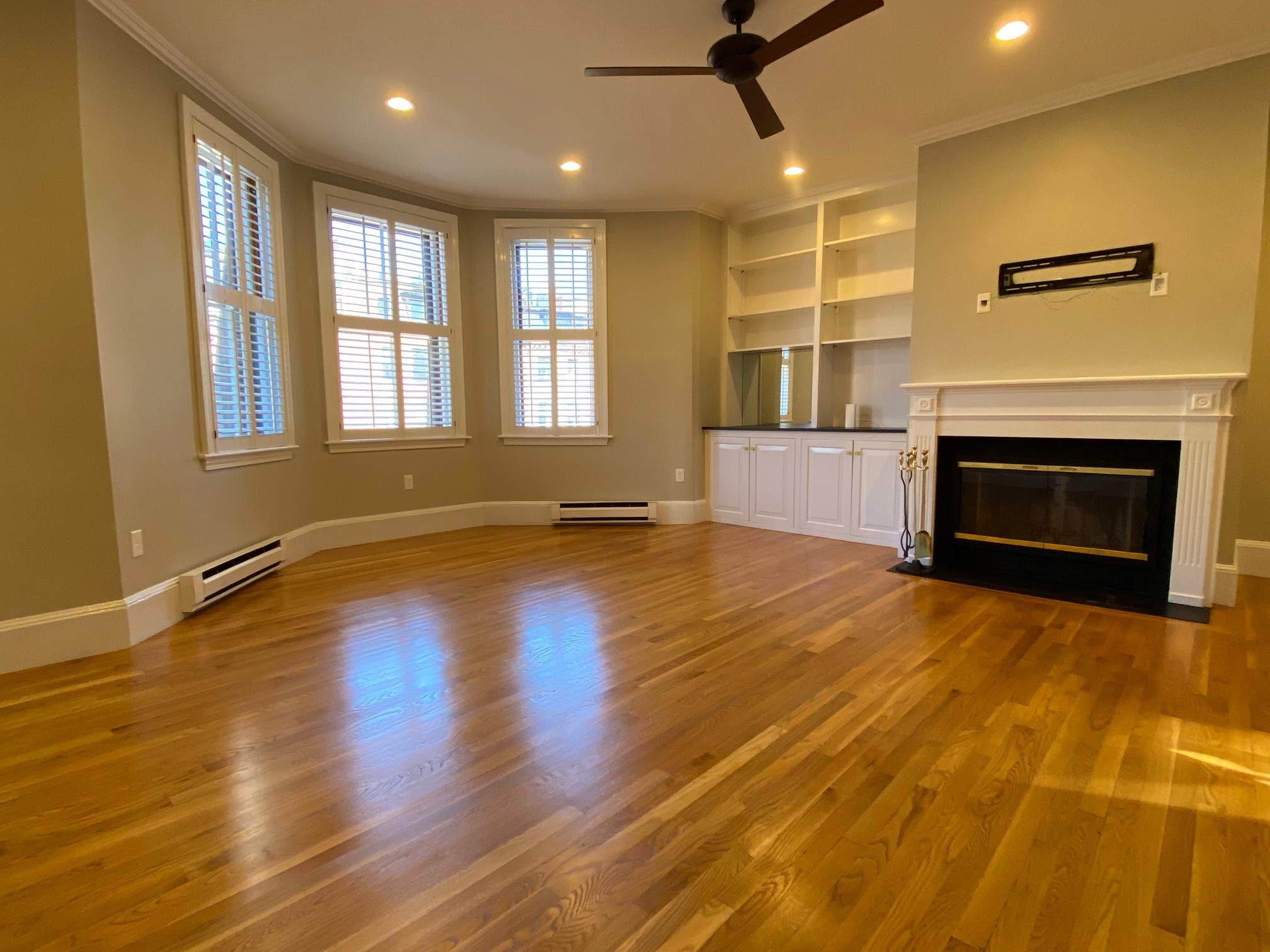 241 Beacon St, Back Bay