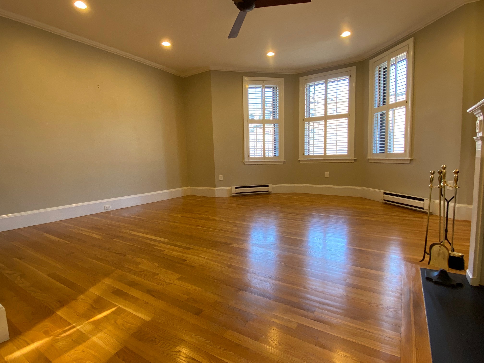 241 Beacon St, Back Bay