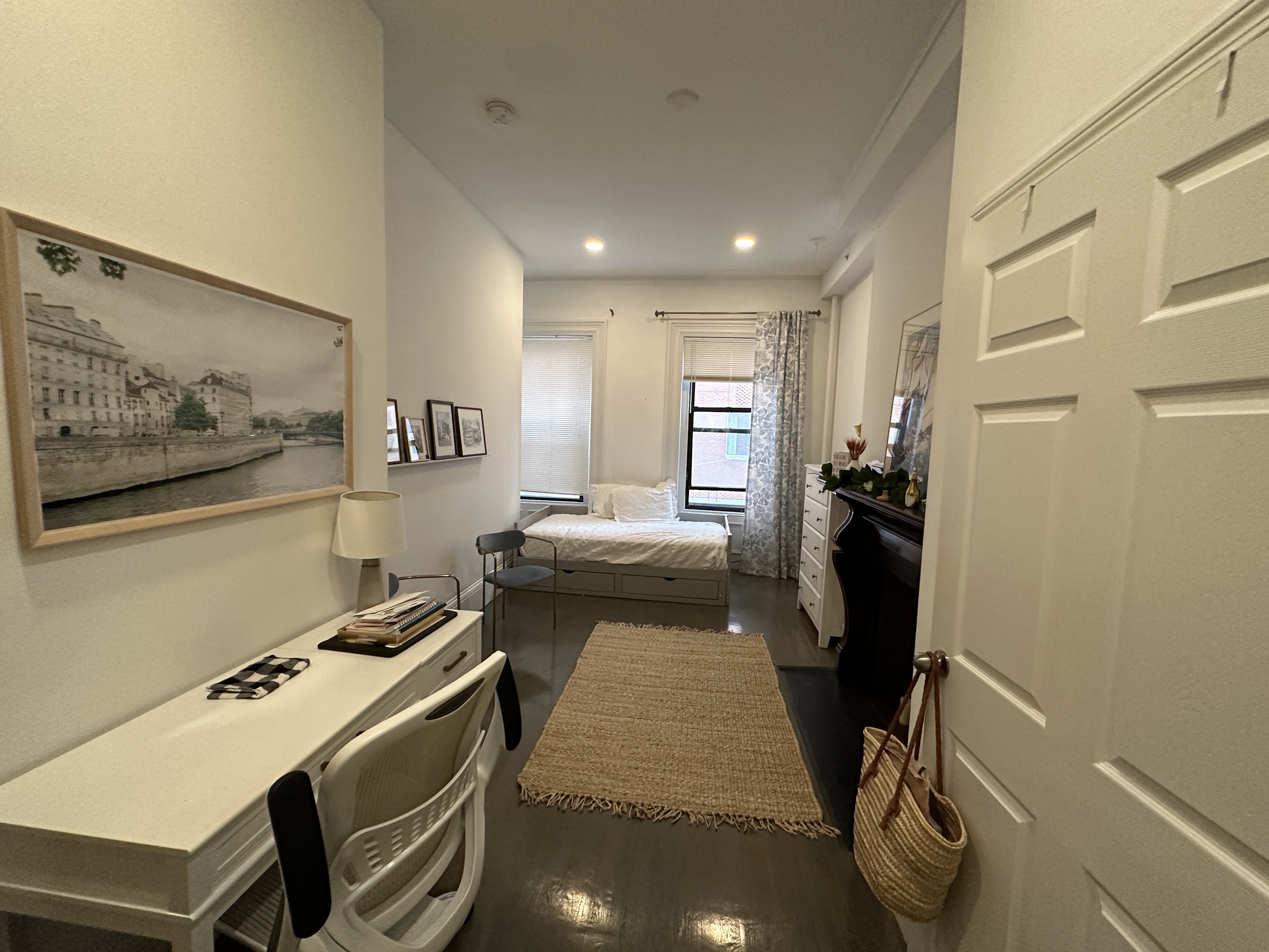 270 Newbury St, Back Bay