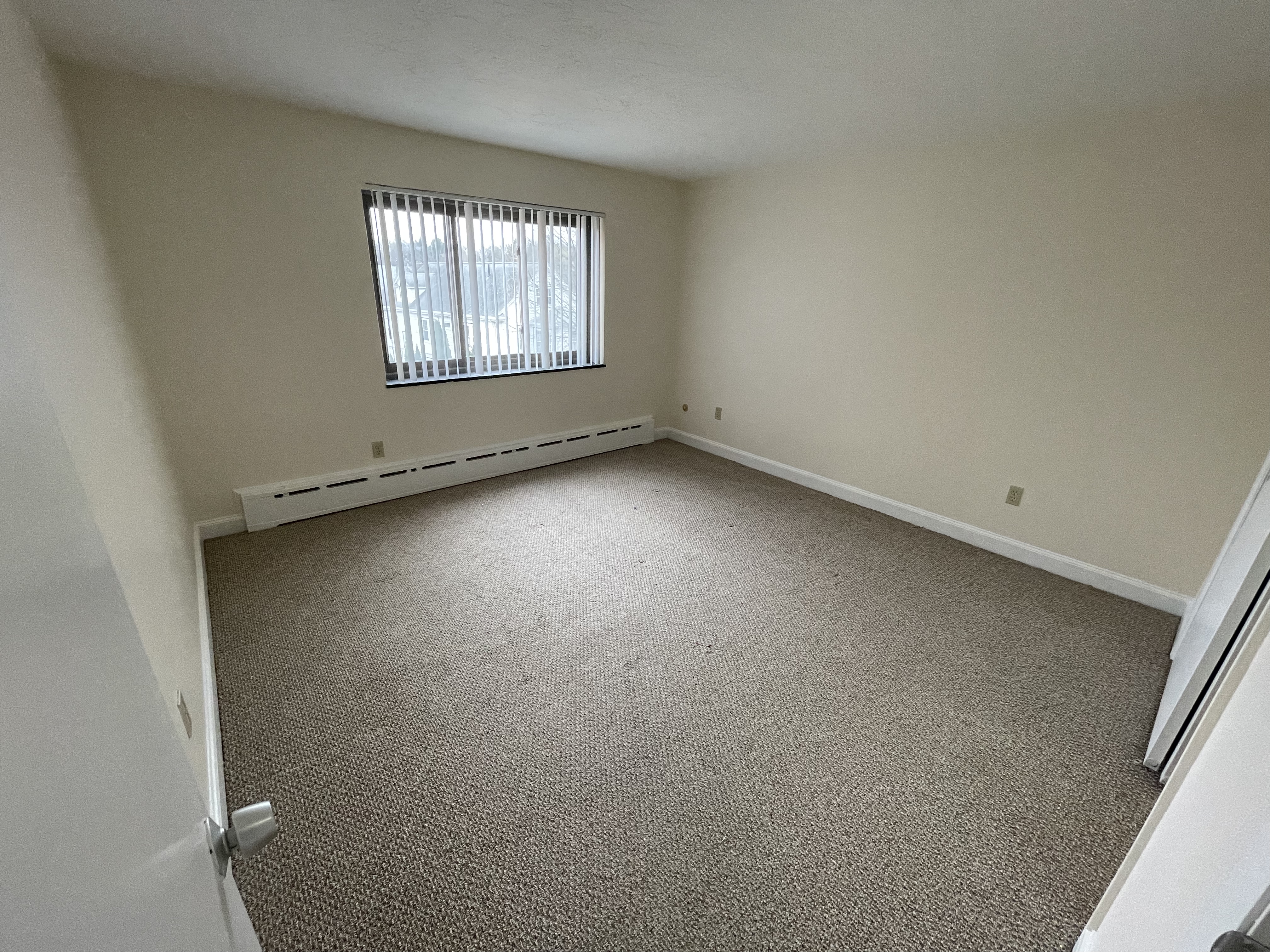 898 Massachusetts Ave, Arlington