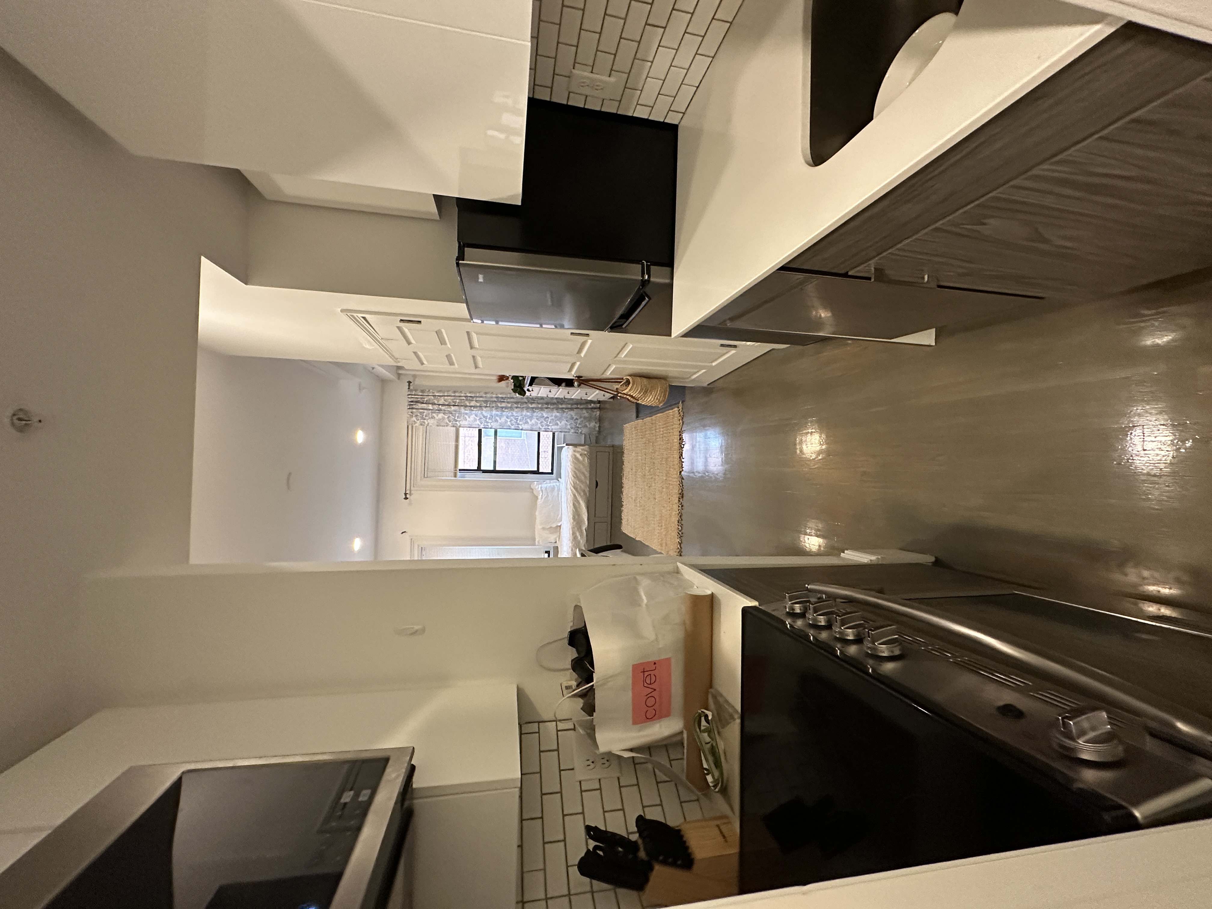 270 Newbury St, Back Bay