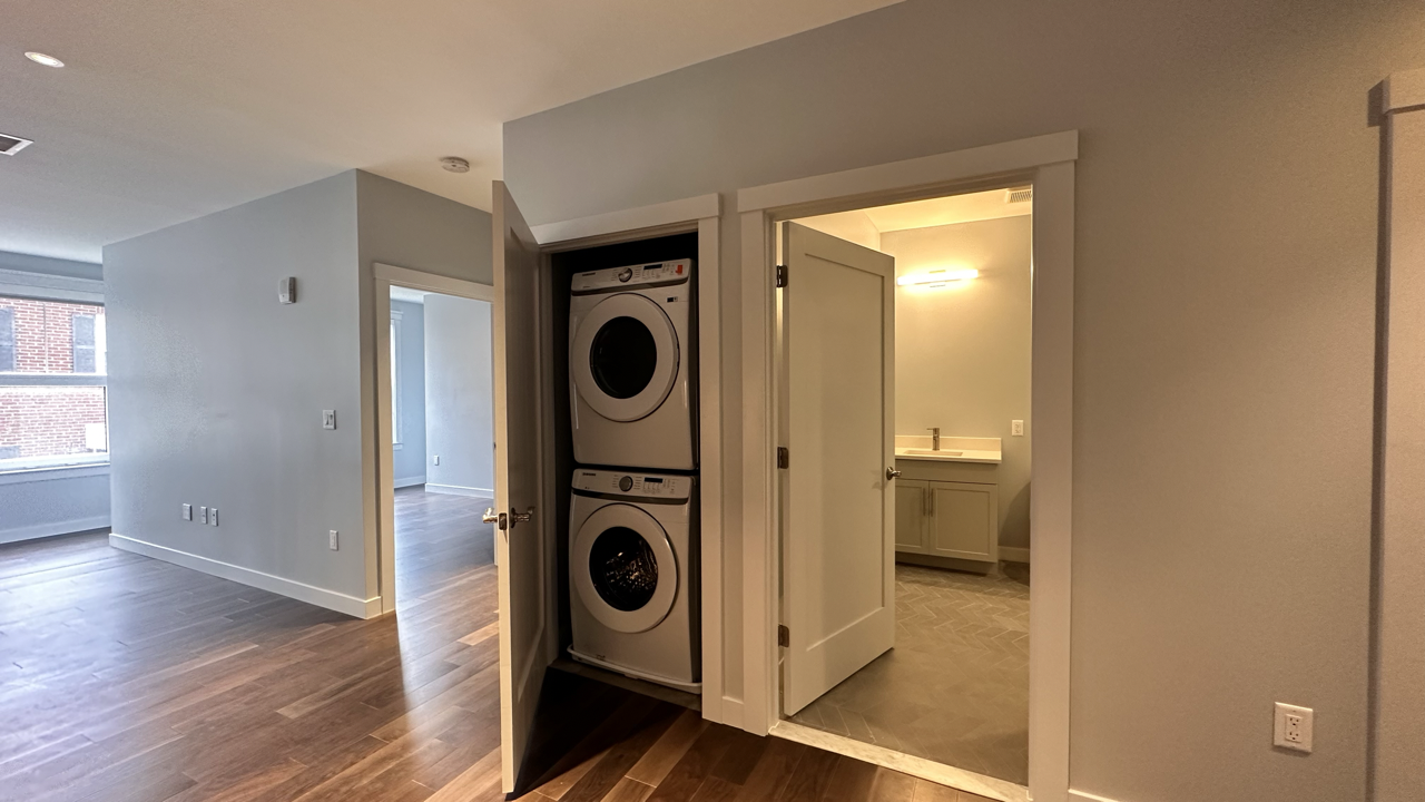 136 Babcock St, Coolidge Corner