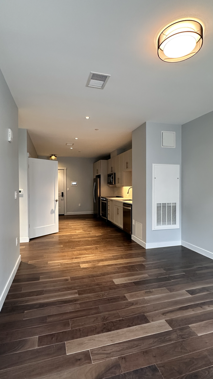 136 Babcock St, Coolidge Corner