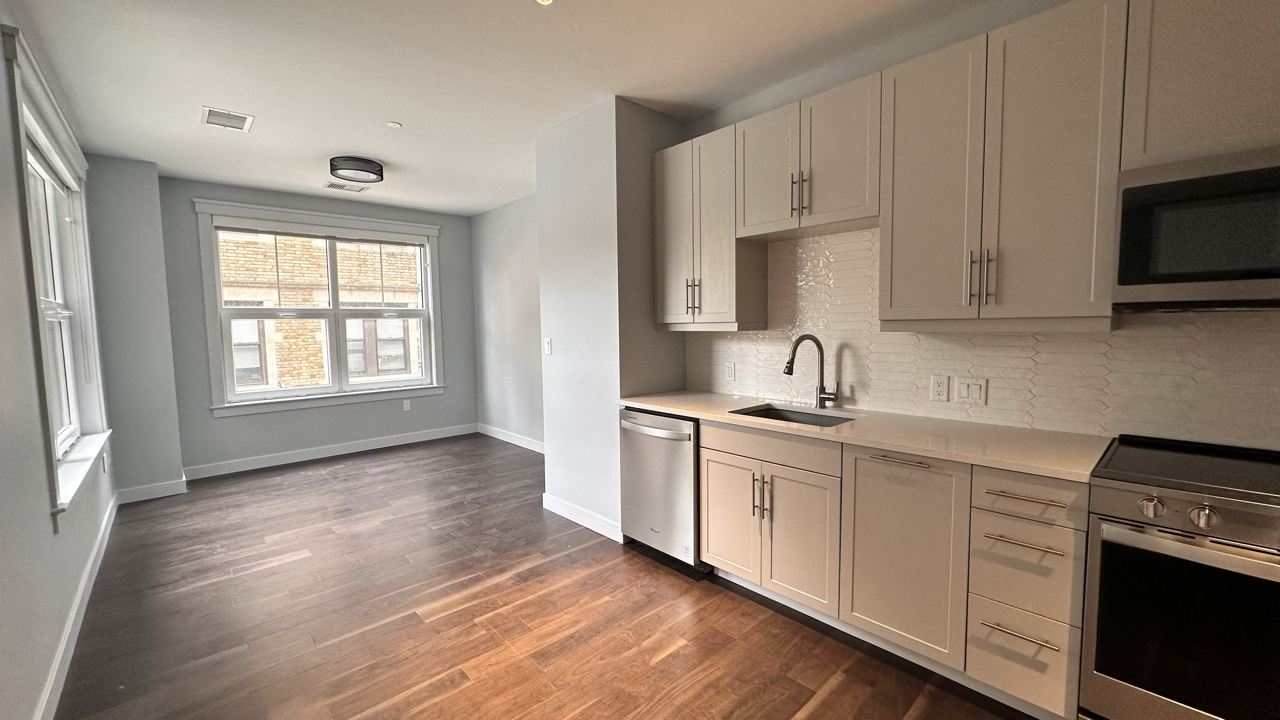 136 Babcock St, Coolidge Corner