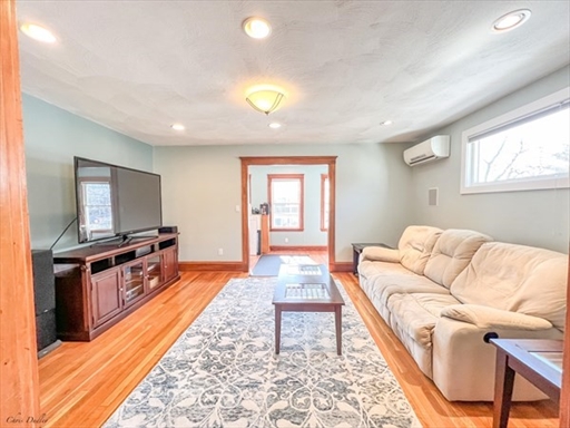 37 Bowdoin St, Arlington