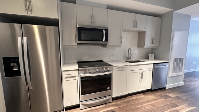 136 Babcock, Longwood