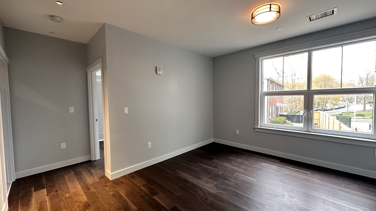 136 Babcock St, Coolidge Corner