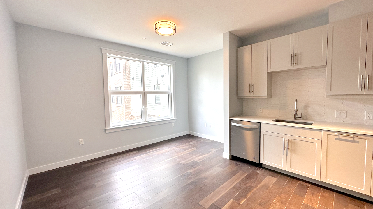 136 Babcock St, Coolidge Corner