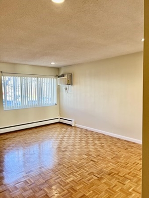 200 Park Terrace Dr, Stoneham