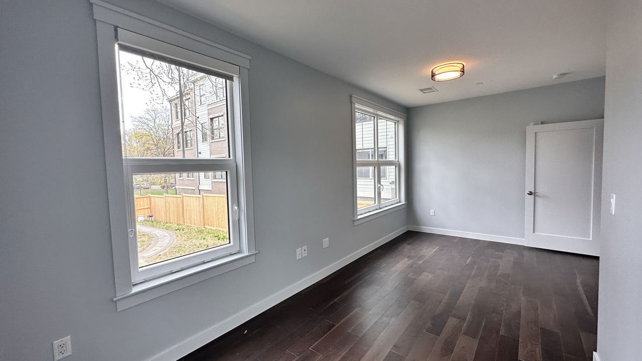 136 Babcock St, Coolidge Corner